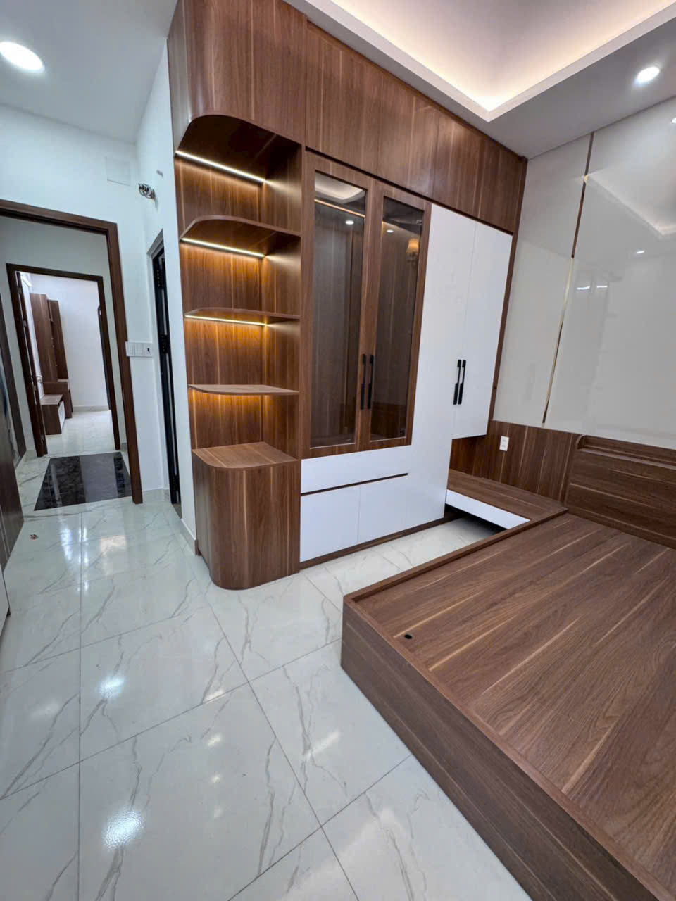 Bán nhà hẻm ngay chợ Liên Khu 5-6, Bình Hưng Hòa B dt 58m2 , 2 lầu, 4pn,4wc giá 5,9 tỷ 7