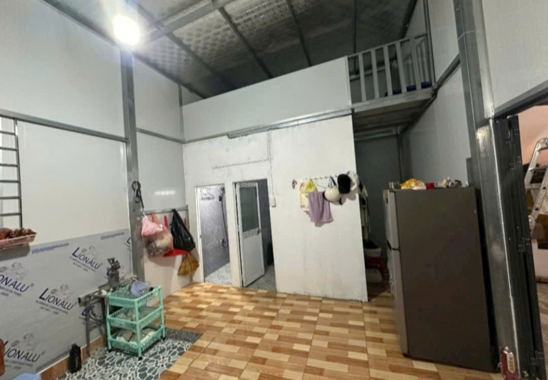 Bán đất tặng nhà panel xã Đức Tân, Tân Trụ dt 217,3m2 full thổ giá 680 triệu 8