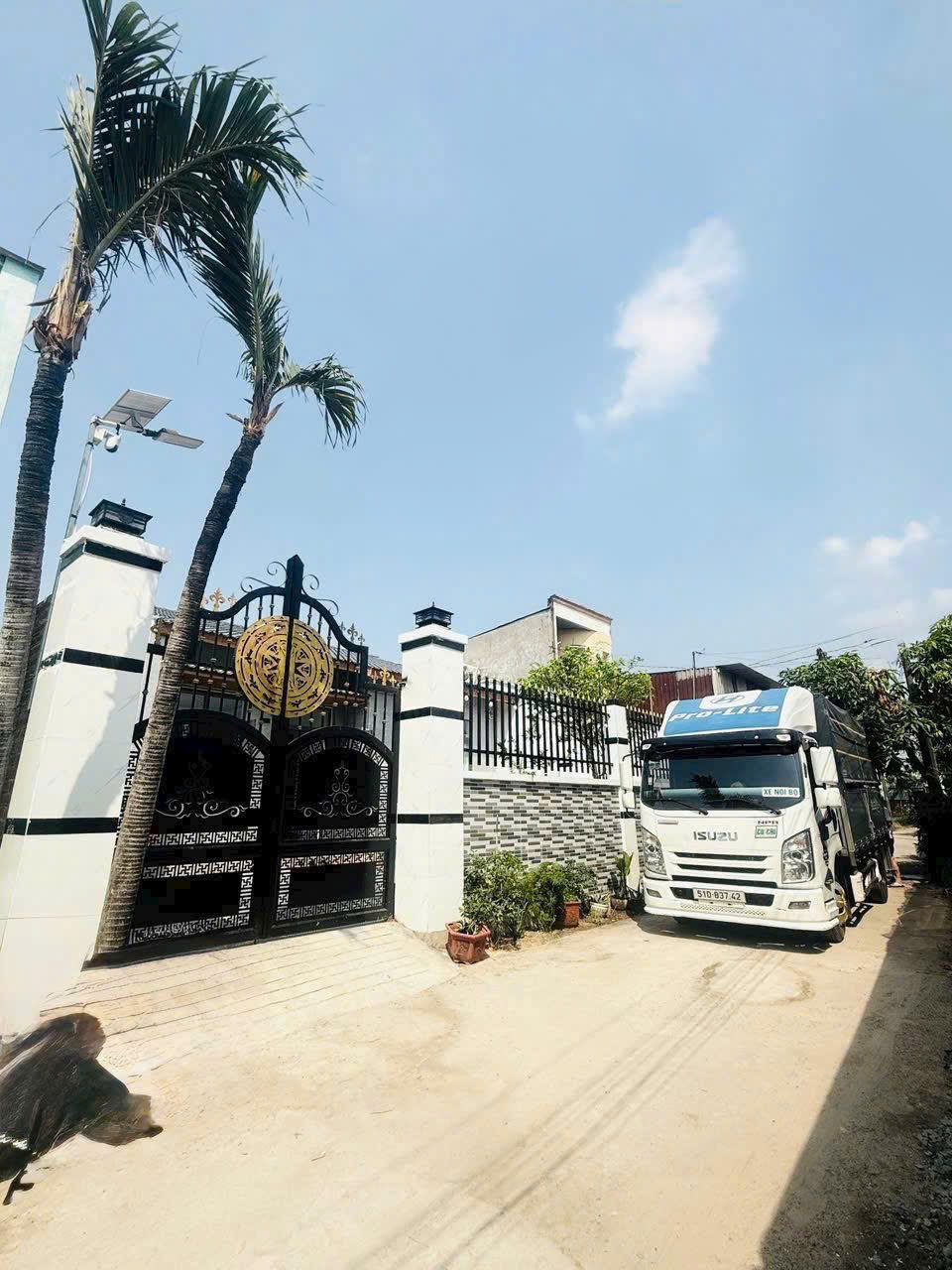Bán nhà hẻm xã Tân Thạnh Đông, dt 231m2 (135m2 thổ) 2pn,2wc, full nội thất , hẻm xe tải giá 4,5 tỷ 4