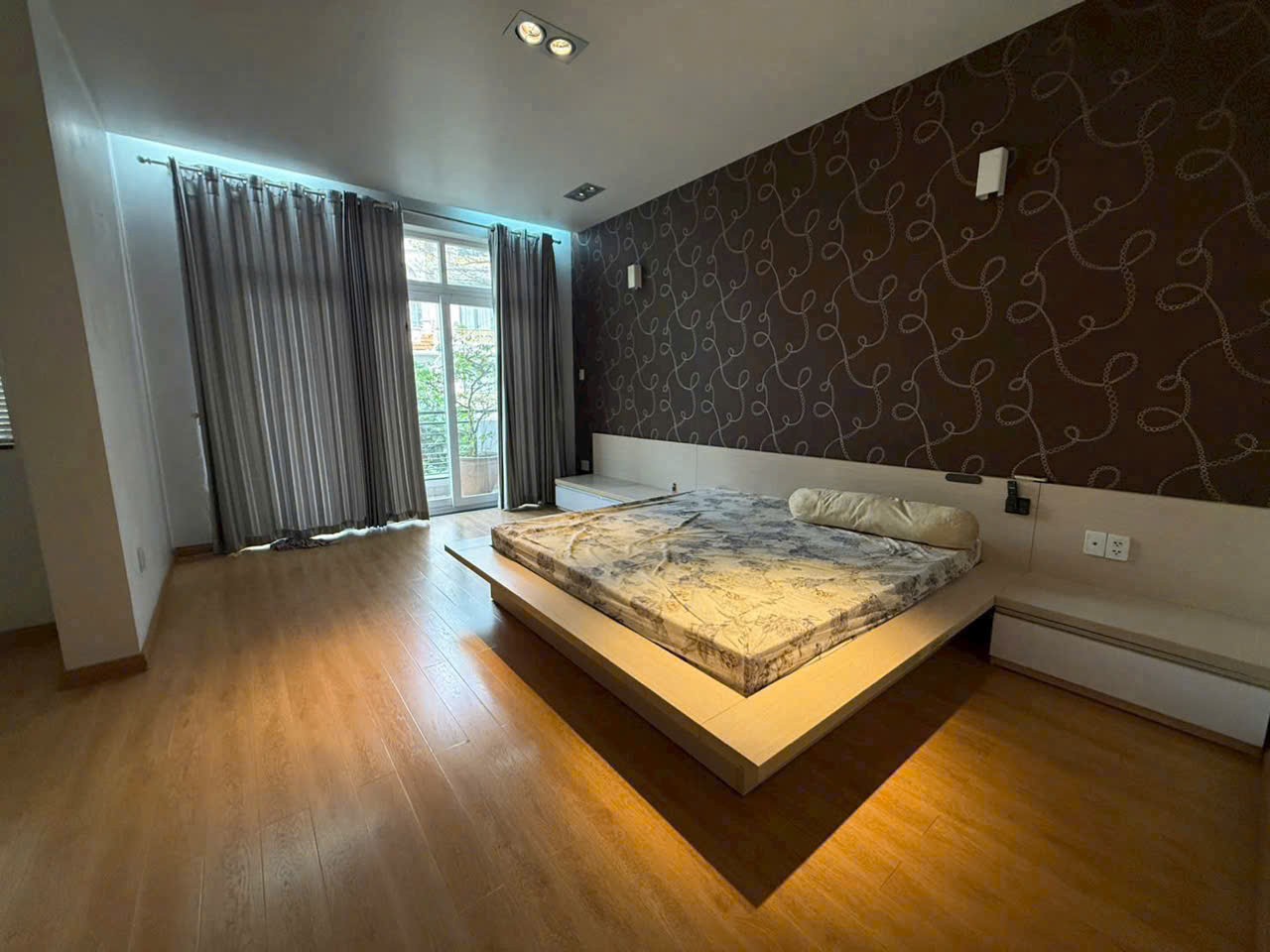 Cho thuê Biệt thự Quận 7, Hồ Chí Minh, Diện tích 150m², Giá 60 Triệu/tháng 2