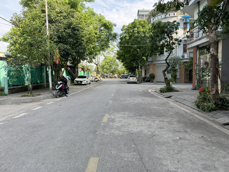 Bán Nhà Phân Lô TĐC Thanh Am: 40m2, Nhà 4 Tầng - Ô Tô Tránh - Kinh Doanh - View Thoáng 7