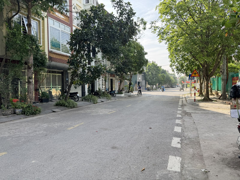Bán Nhà Phân Lô TĐC Thanh Am: 40m2, Nhà 4 Tầng - Ô Tô Tránh - Kinh Doanh - View Thoáng 11