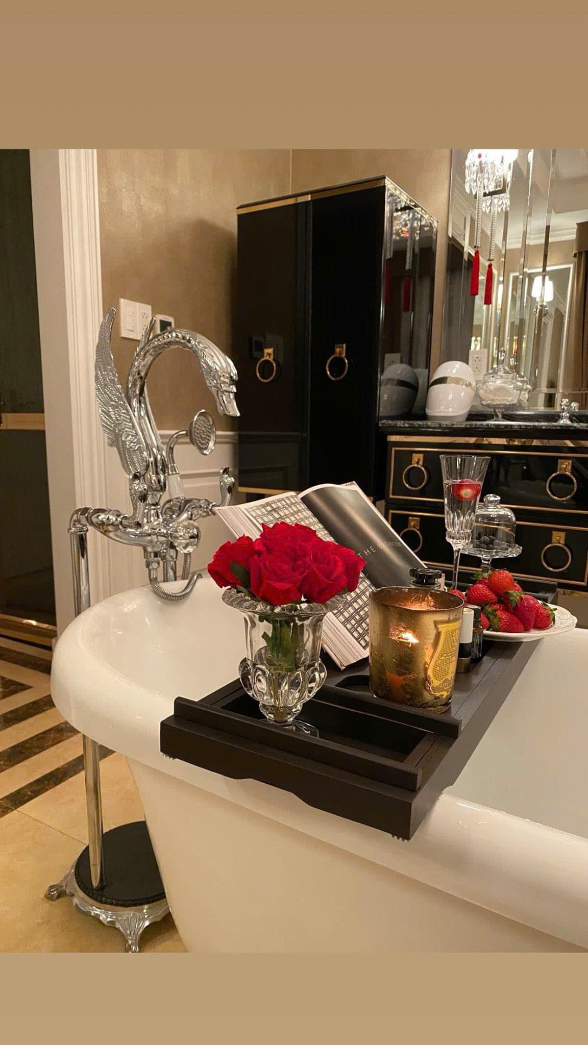 Cho thuê Biệt thự Phường Bình Trưng Tây, Quận 2, Diện tích 336m², Giá 160 Triệu/tháng 2
