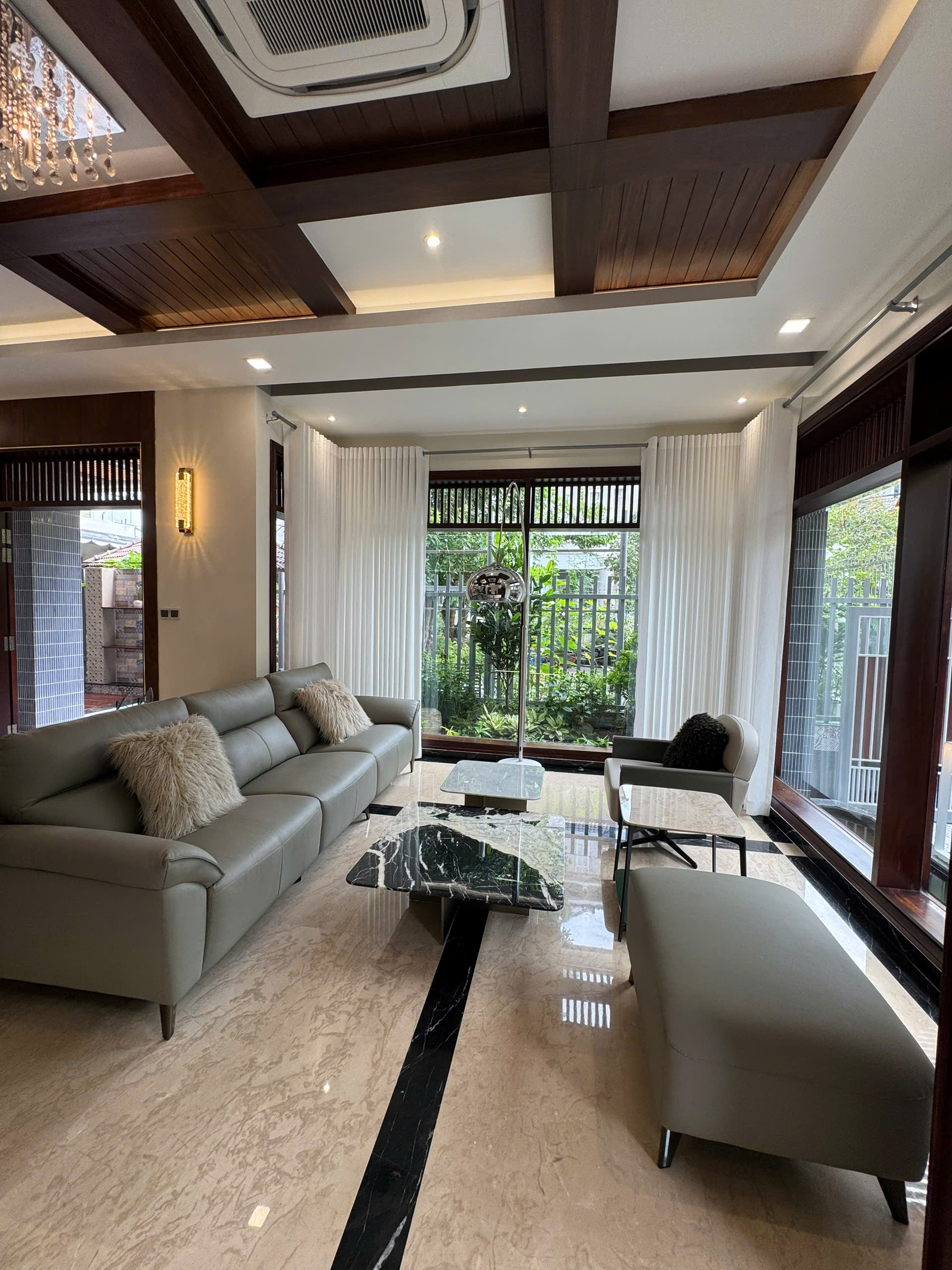 Cần bán Nhà mặt tiền Phường Tân Hưng, Quận 7, Diện tích 234m², Giá 61 Tỷ 6