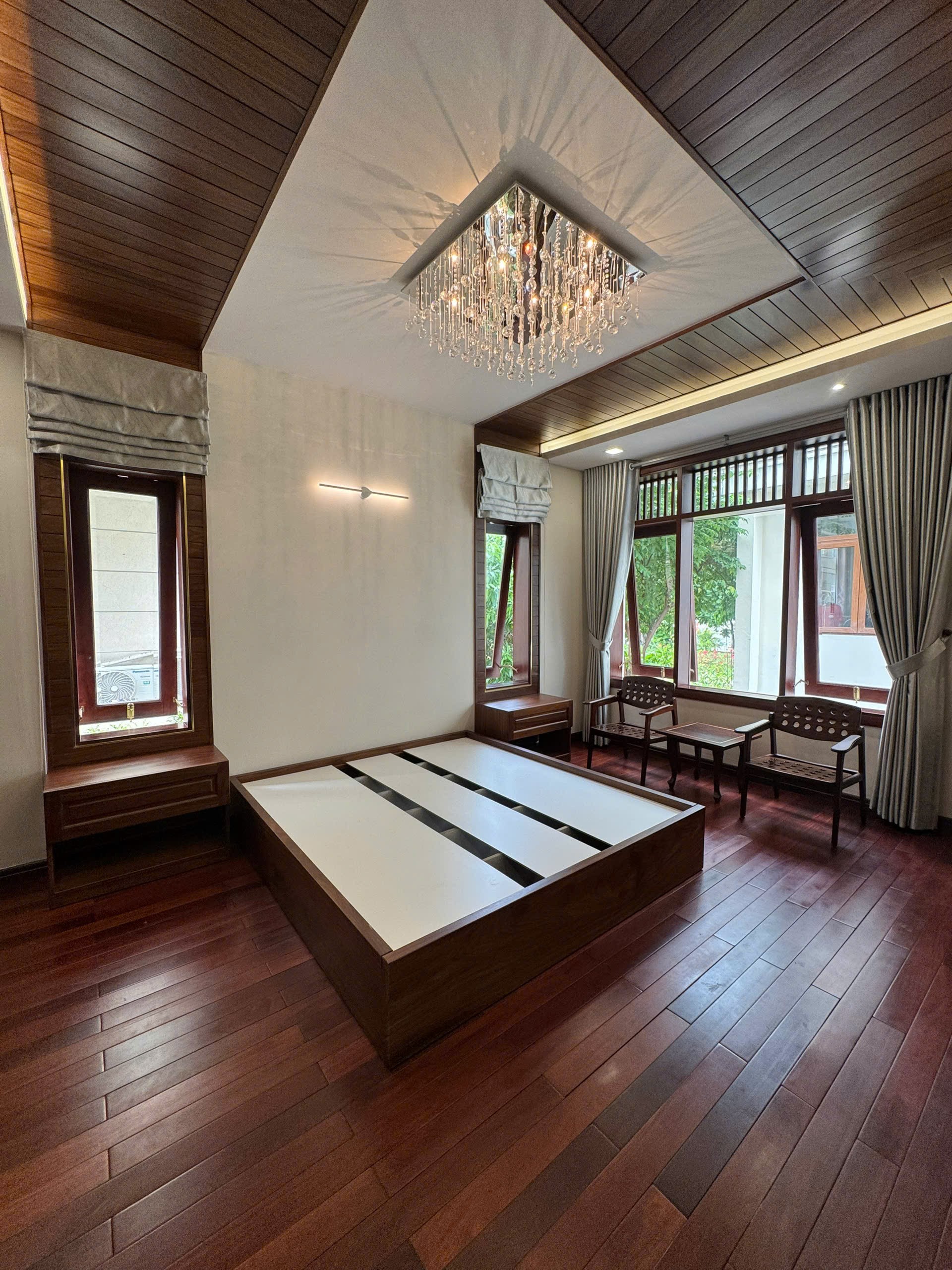 Cần bán Nhà mặt tiền Phường Tân Hưng, Quận 7, Diện tích 234m², Giá 61 Tỷ 13