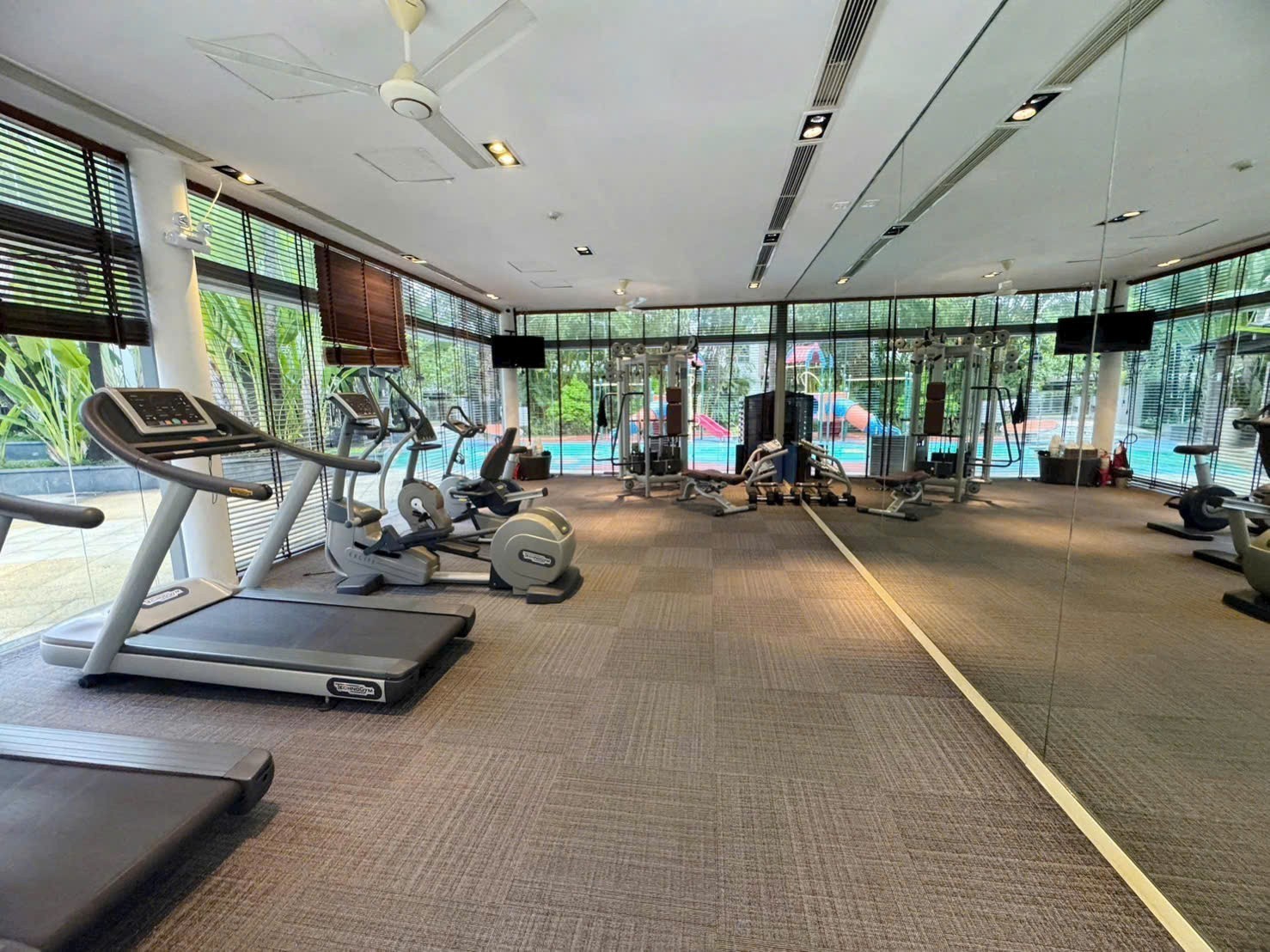 Cần bán Biệt thự Quận 2, Hồ Chí Minh, Diện tích 721m², Giá 75 Tỷ 2