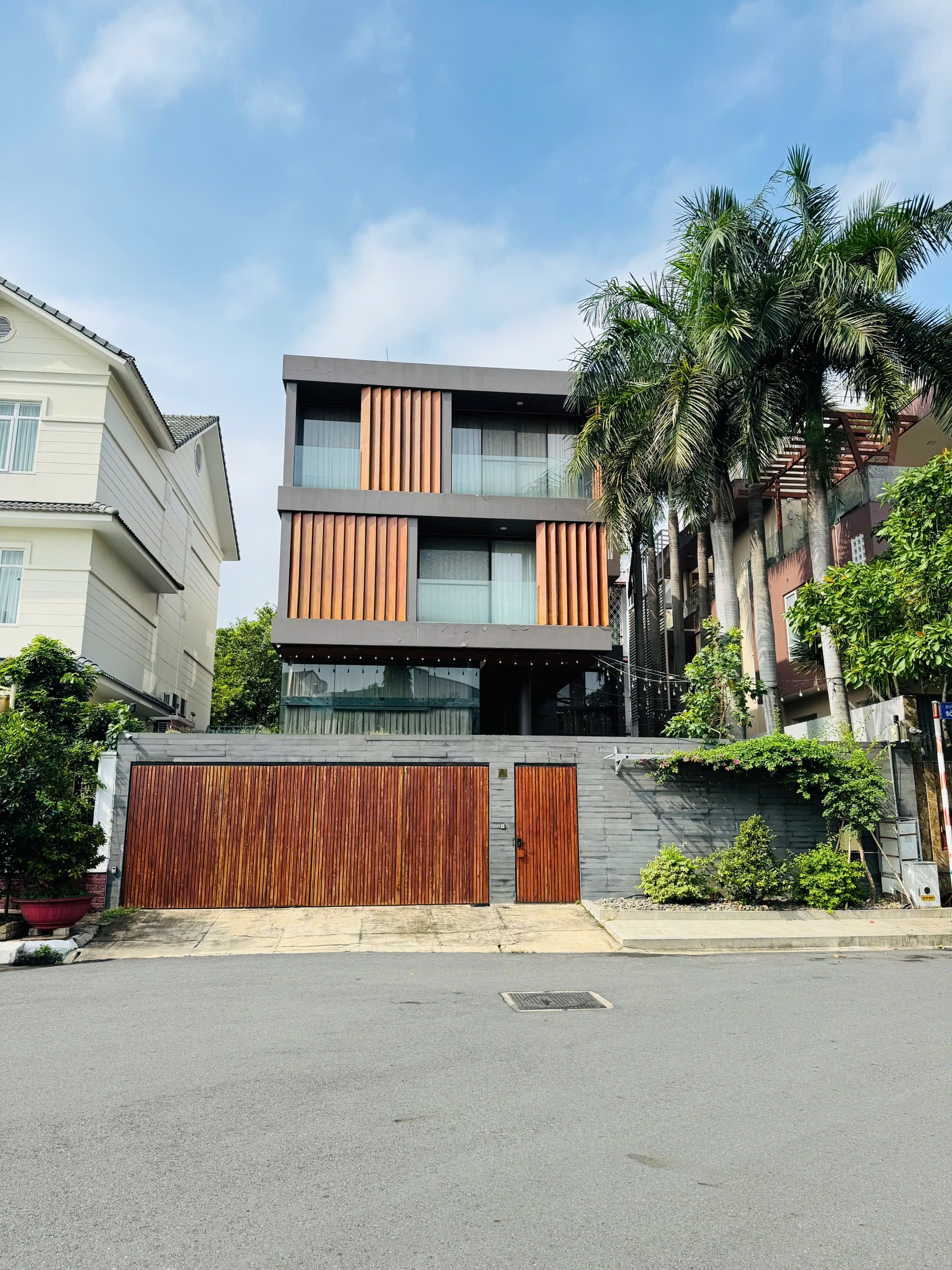Cần bán Nhà mặt tiền Phường Bình An, Quận 2, Diện tích 300m², Giá 0120 Tỷ 6