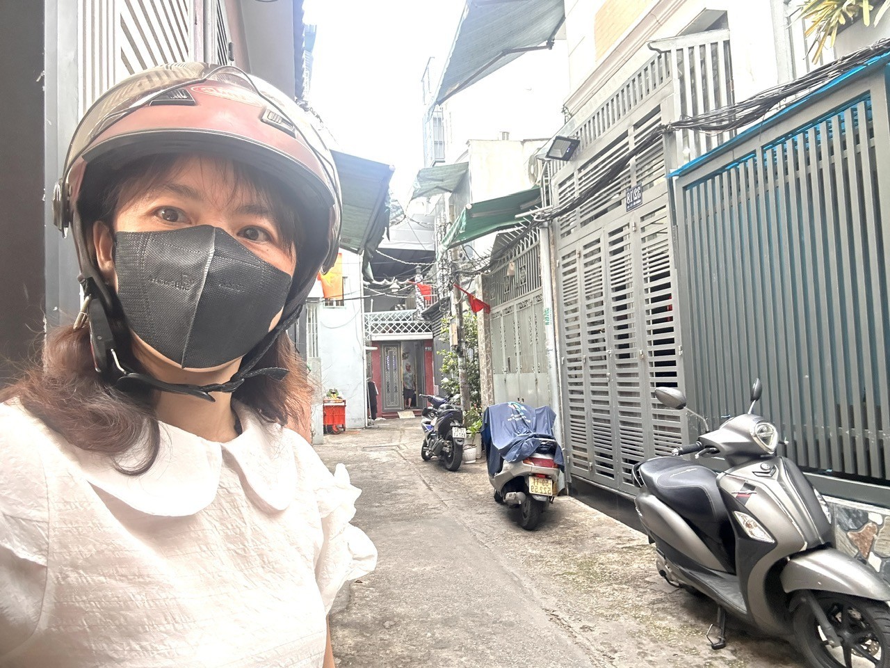 XE HƠI ĐẬU CÁCH NHÀ 30M- Đ.KHÁNH HỘI- CĂN GÓC- 45M2- NỞ HẬU- GIAO THƯƠNG TÔN THẤT THUYẾT VỚI