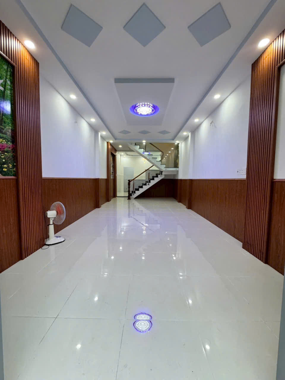 Bán nhà hẻm ngay chợ Liên Khu 5-6, Bình Hưng Hòa B, dt 56m2 1 lầu, 3pn, 2wc giá 4,95 tỷ