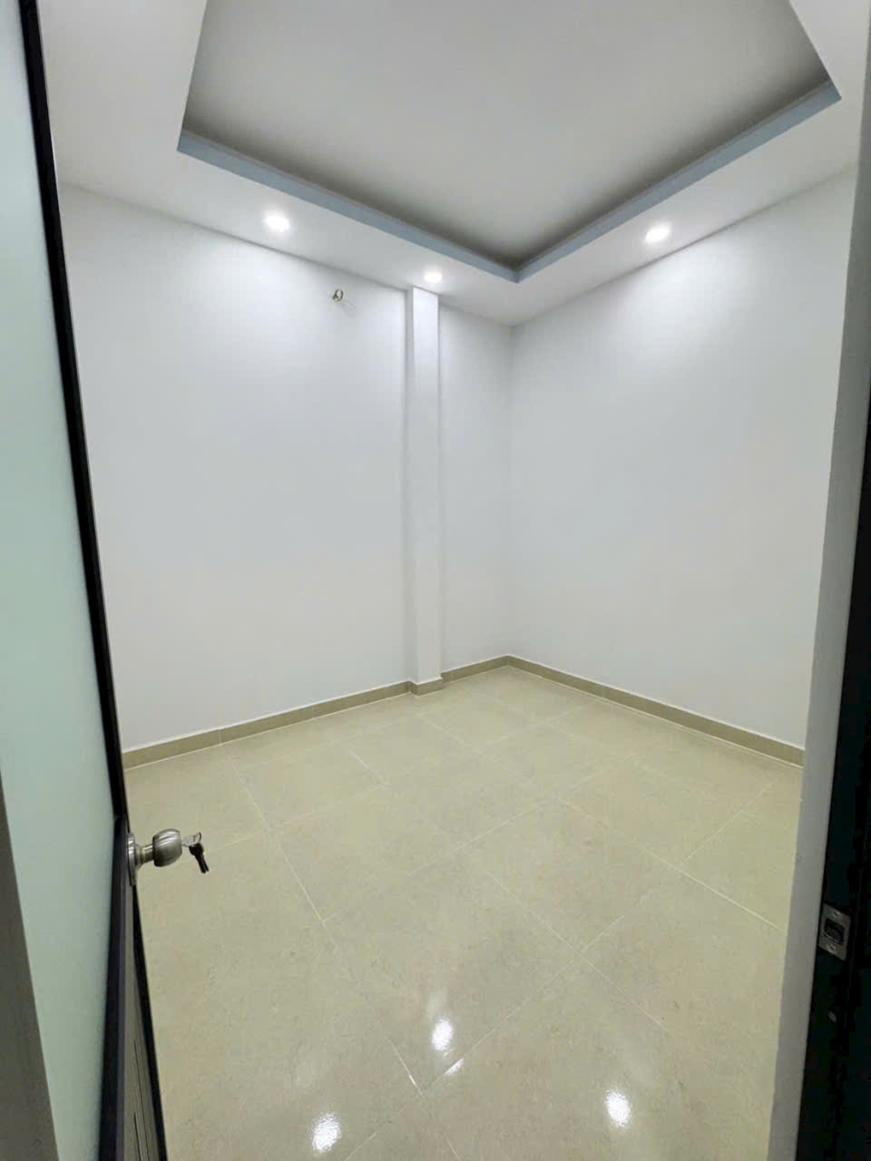 Bán nhà hẻm ngay chợ Liên Khu 5-6, Bình Hưng Hòa B, dt 56m2 1 lầu, 3pn, 2wc giá 4,95 tỷ 5