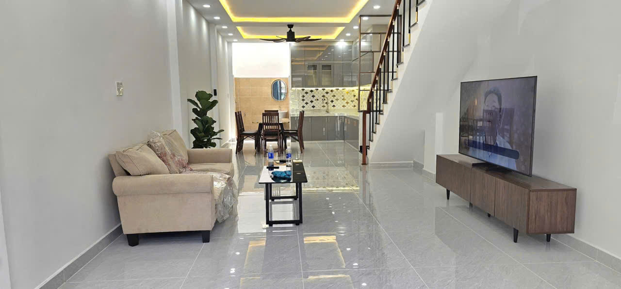 Bán nhà hẻm ngay chợ Liên Khu 5-6 , Bình Hưng Hòa B, dt 56m2,1 lầu, 3pn,2wc giá 4,85 tỷ 3