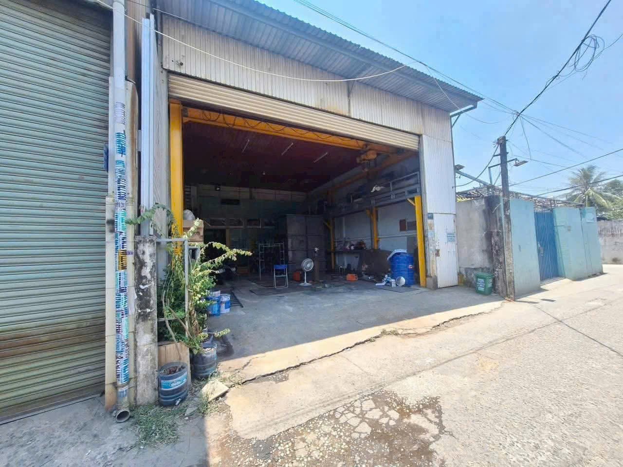 Bán nhà kho hẻm Liên Khu 4-5, Bình Hưng Hòa B, dt 188m2 giá 8,6 tỷ 2