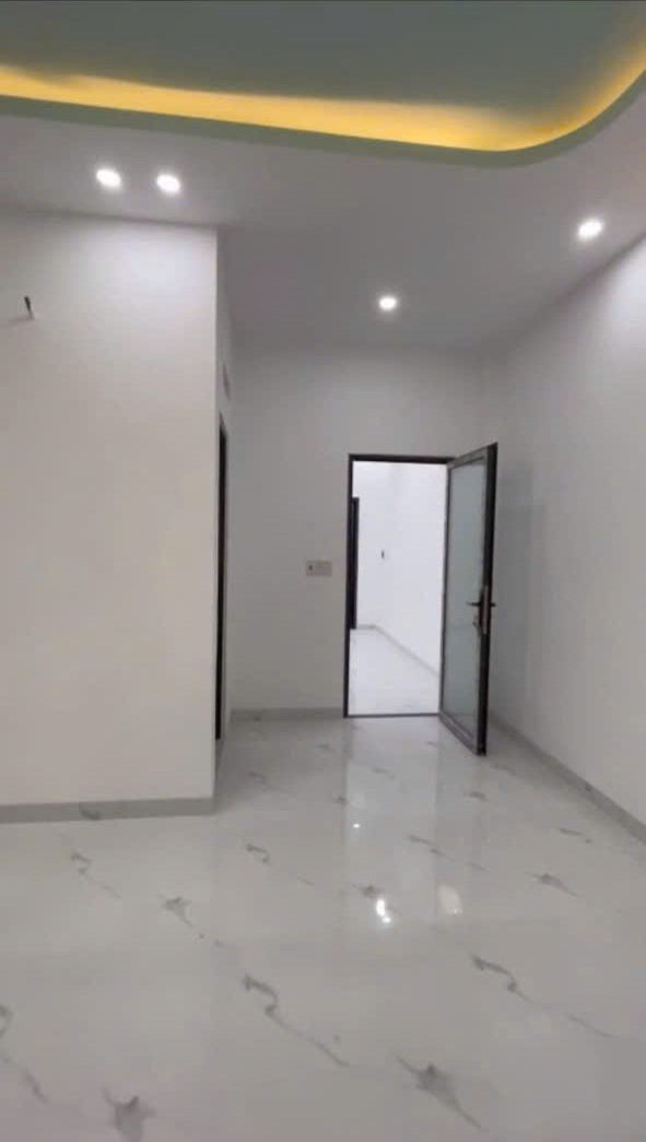 Bán nhà mới xây gần KCN Cầu Tràm,Long Trạch, Cần Đước dt 100m2, 2 lầu,4pn,5wc giá 2,7 tỷ 6