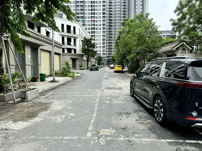 Bán shophouse Hải Phát Trâu Quỳ Gia Lâm 90m2, đường 13m, sát Ủy ban xã và Hồ điều hòa 6