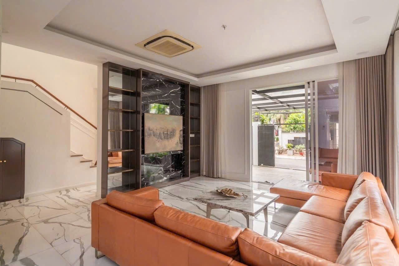 Cho thuê Biệt thự Phường Thảo Điền, Quận 2, Diện tích 430m², Giá 110 Triệu/tháng 5