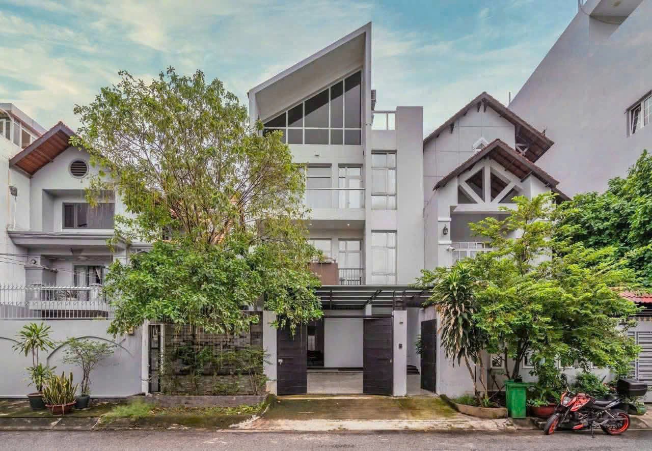 Cho thuê Biệt thự Phường Thảo Điền, Quận 2, Diện tích 430m², Giá 110 Triệu/tháng 8
