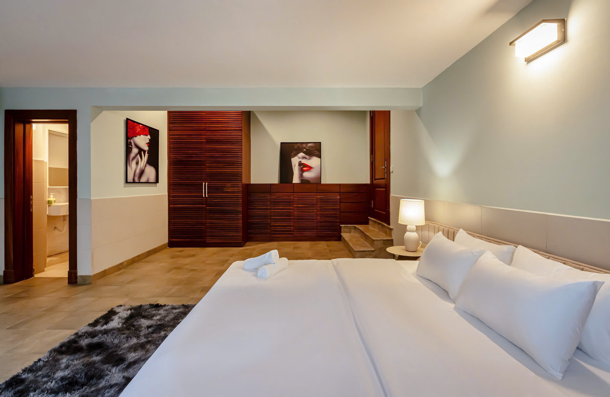 Cho thuê Biệt thự Phường Cát Lái, Quận 2, Diện tích 300m², Giá Thương lượng 3
