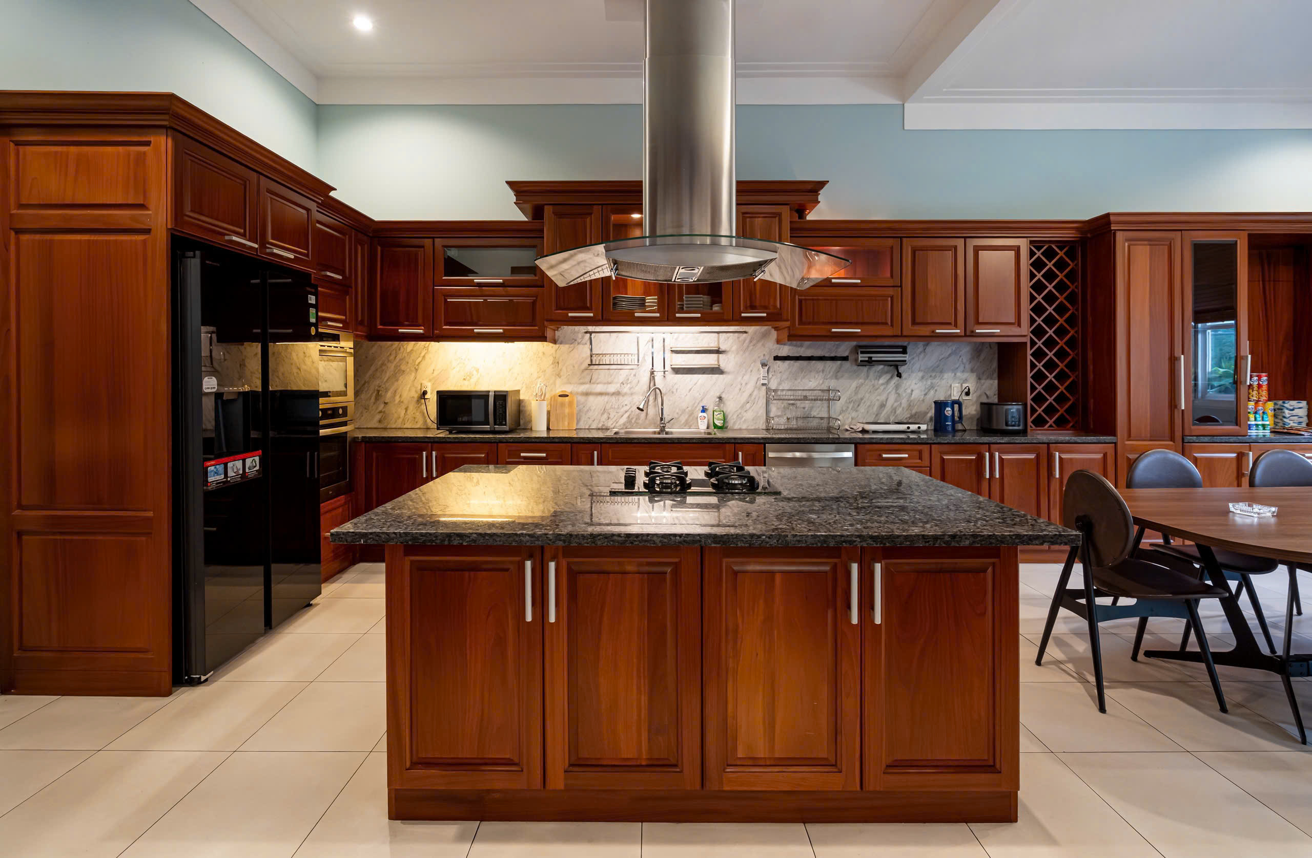 Cho thuê Biệt thự Phường Cát Lái, Quận 2, Diện tích 300m², Giá Thương lượng 8