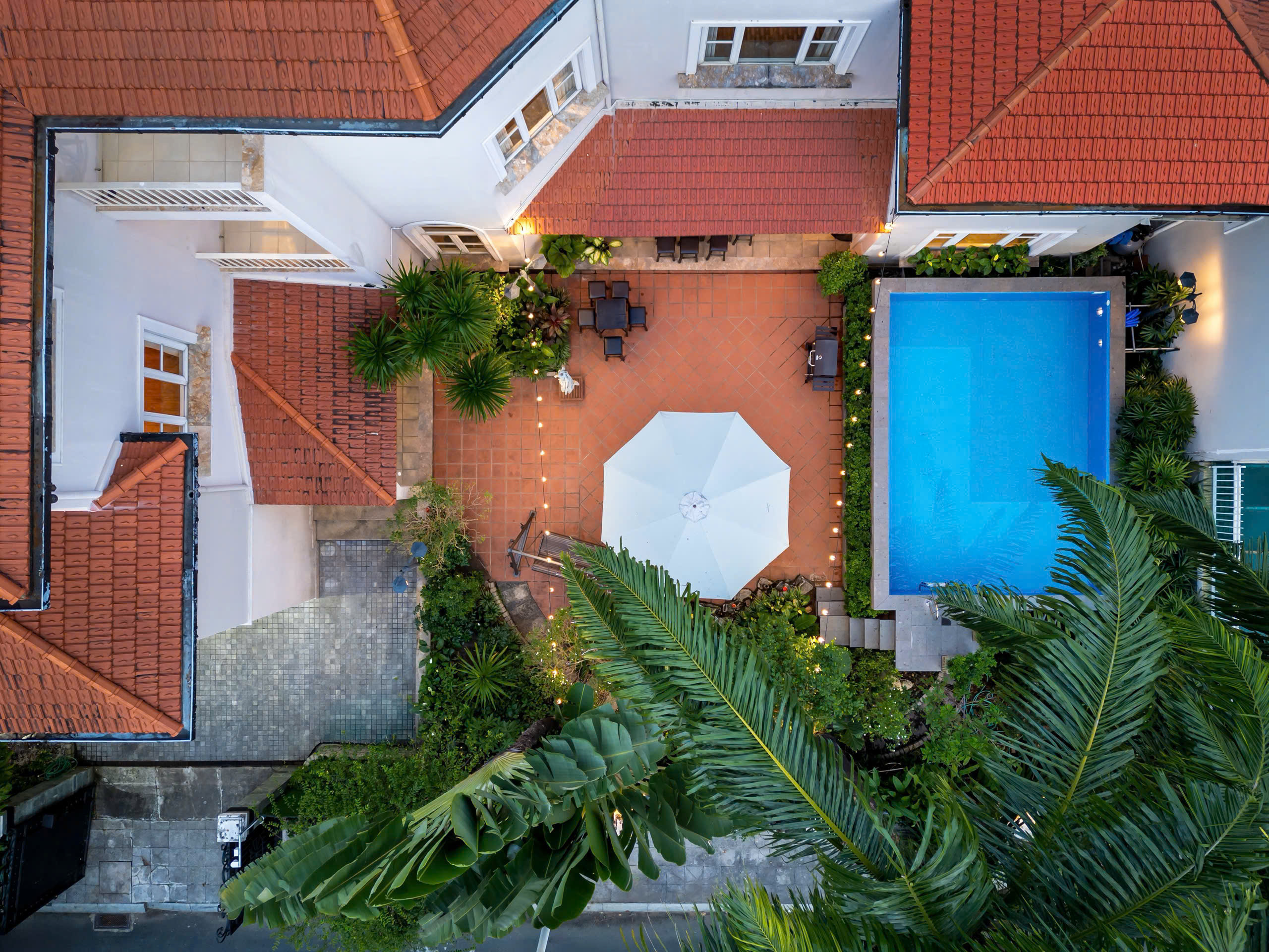 Cho thuê Biệt thự Phường Cát Lái, Quận 2, Diện tích 300m², Giá Thương lượng 17