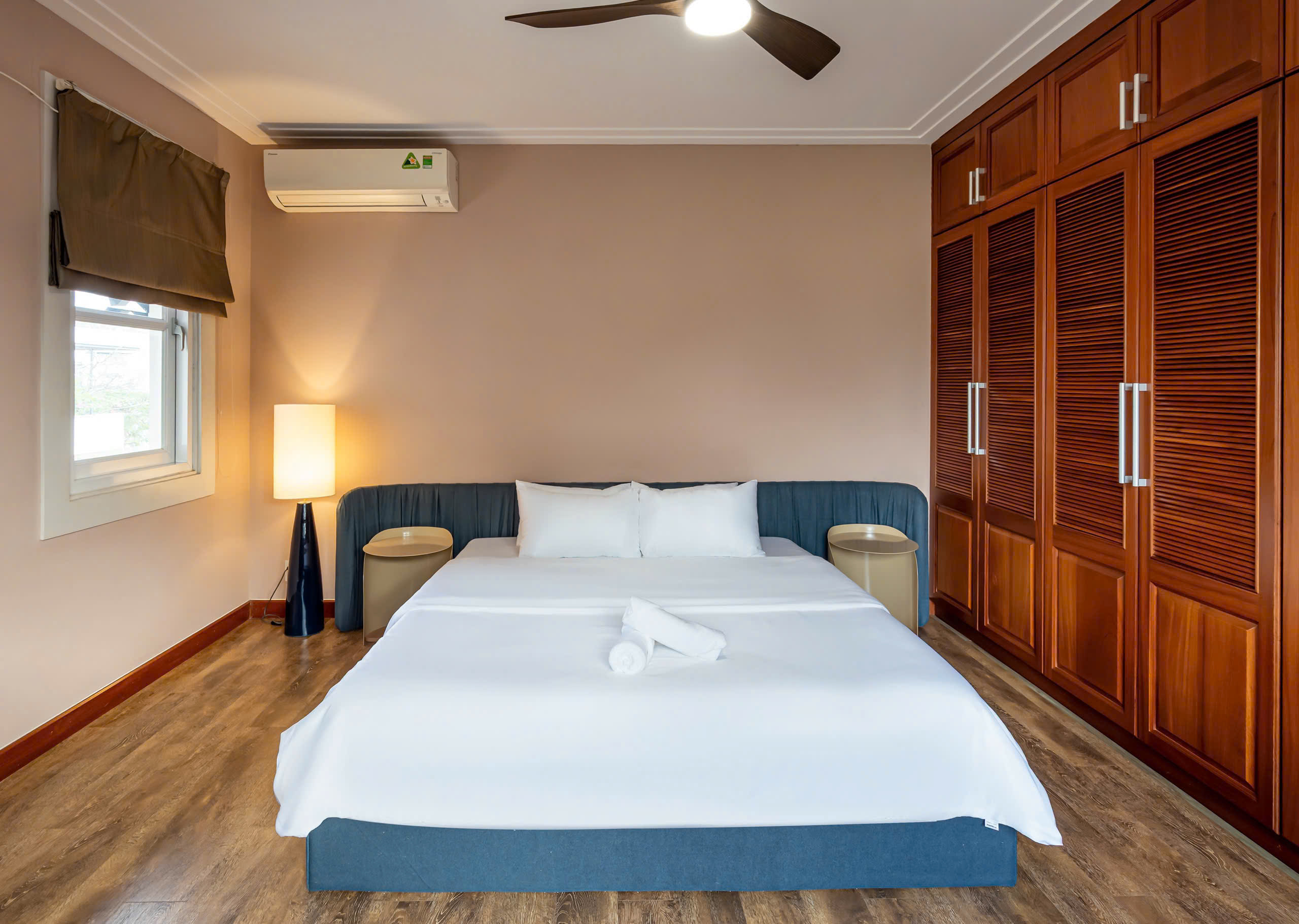 Cho thuê Biệt thự Phường Cát Lái, Quận 2, Diện tích 300m², Giá Thương lượng 26