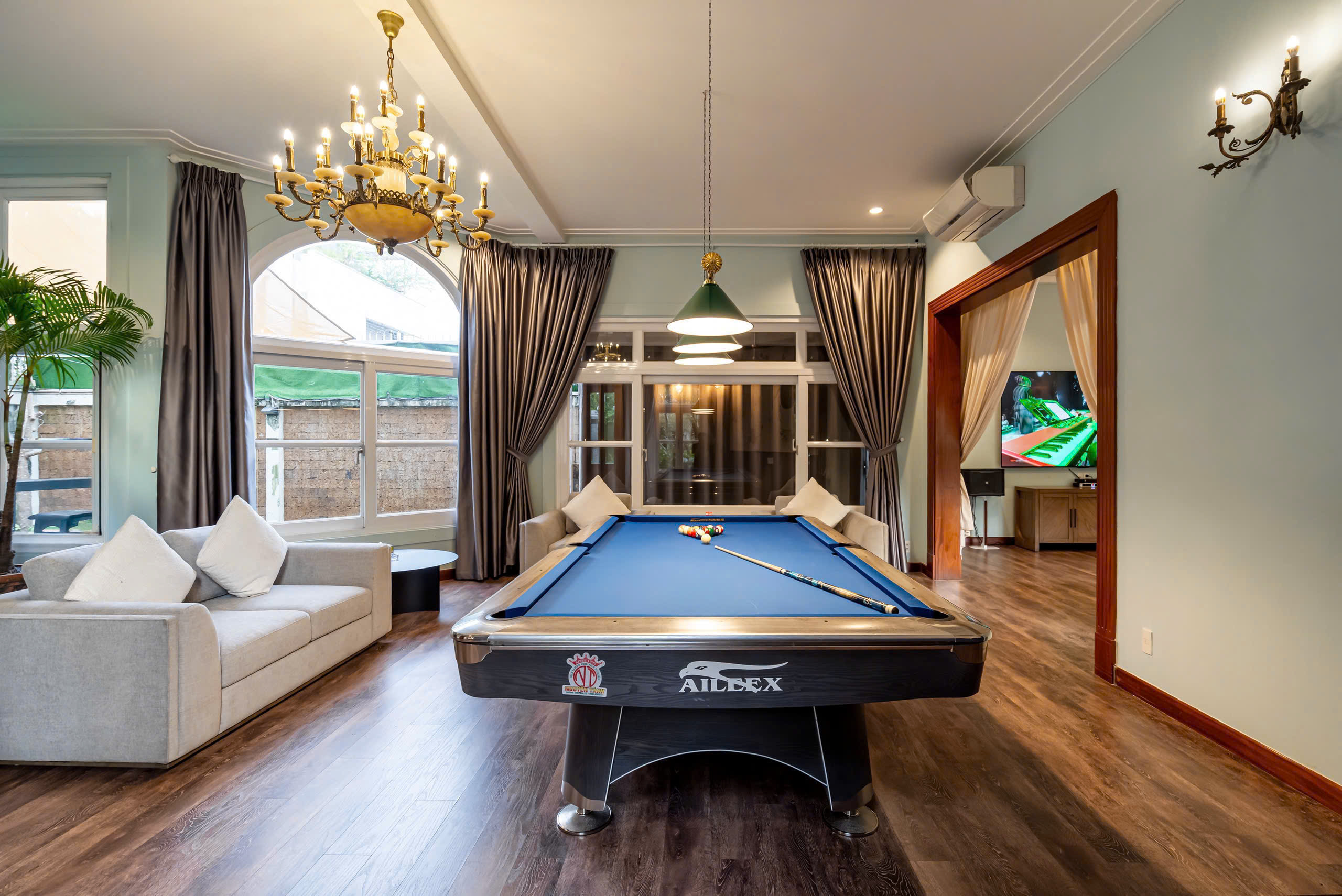 Cho thuê Biệt thự Phường Cát Lái, Quận 2, Diện tích 300m², Giá Thương lượng 15