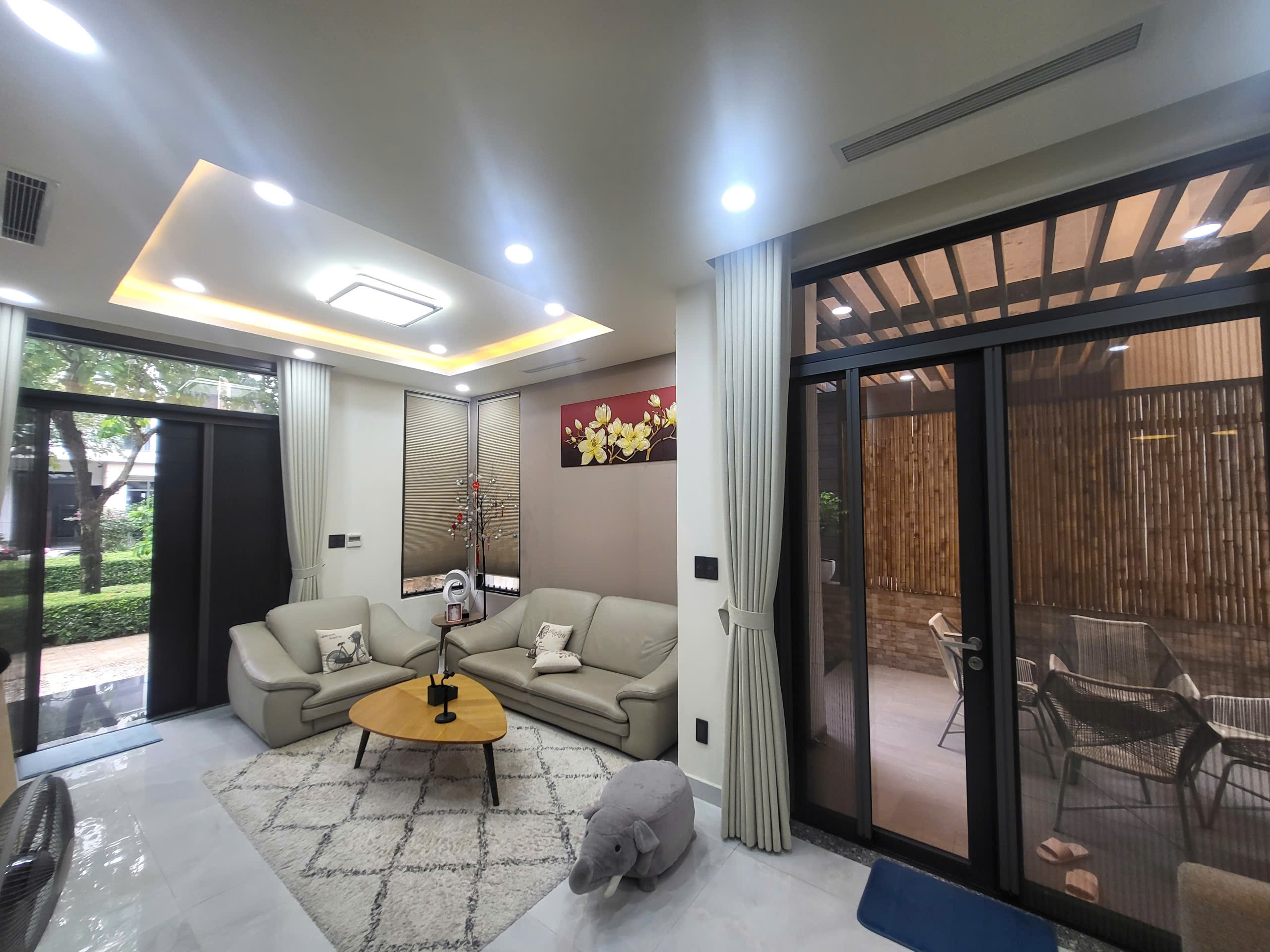 Cho thuê Biệt thự Quận 9, Hồ Chí Minh, Diện tích 175m², Giá 35 Triệu/tháng 2