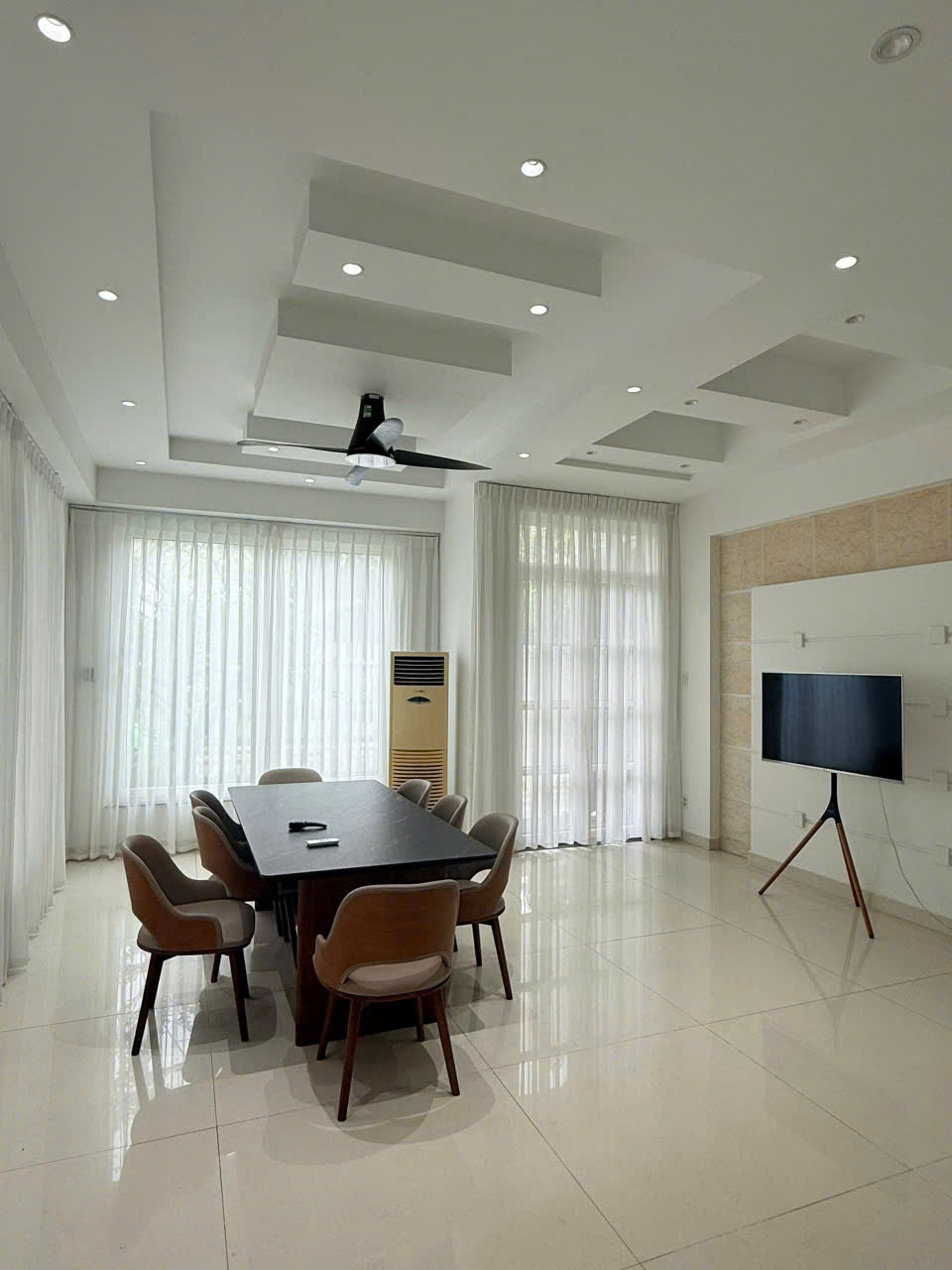 Cần bán Biệt thự Quận 7, Hồ Chí Minh, Diện tích 260m², Giá 60 Triệu/tháng 4