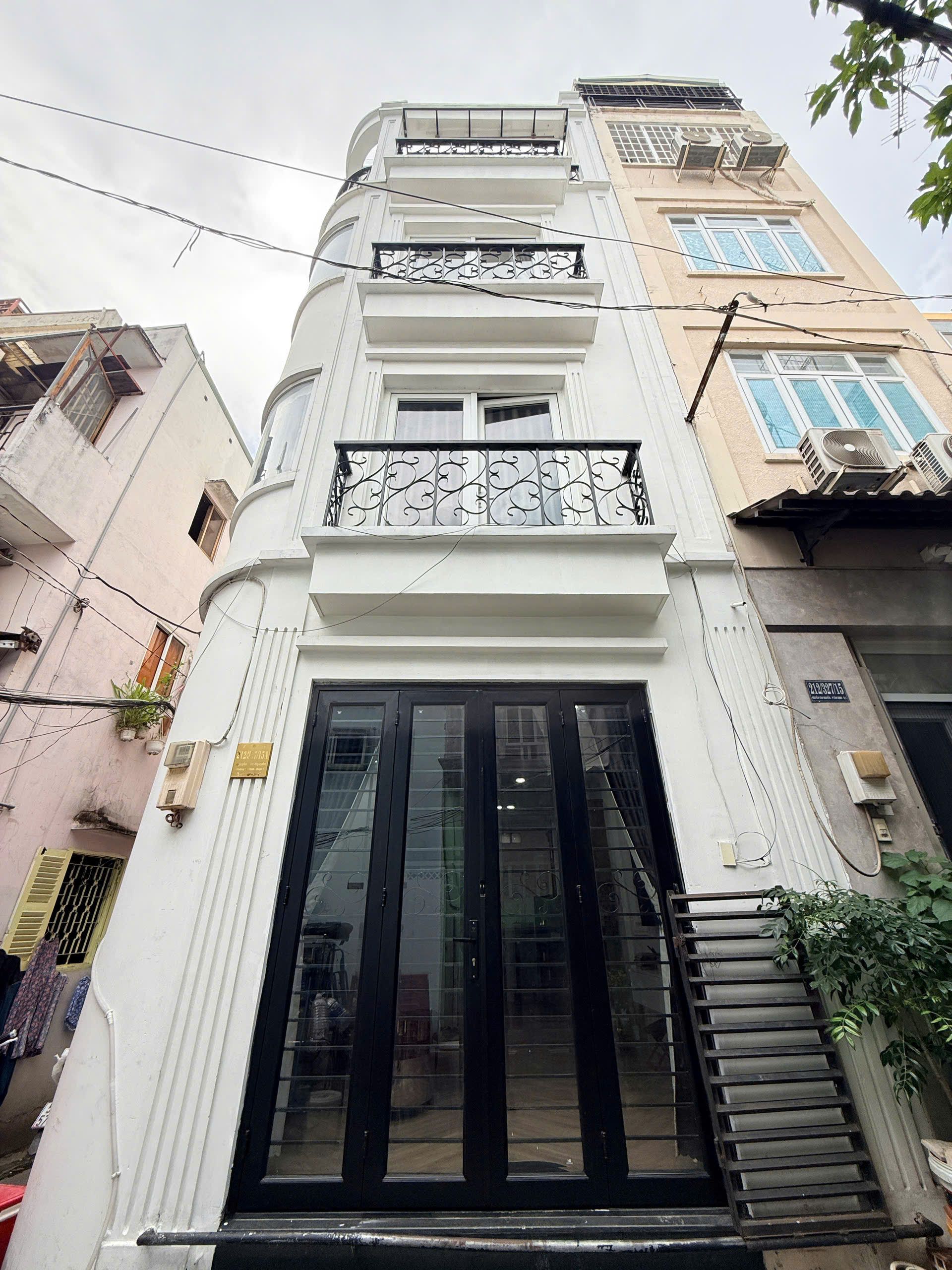 Cần bán Nhà mặt tiền Quận 1, Hồ Chí Minh, Diện tích 38m², Giá Thương lượng 7