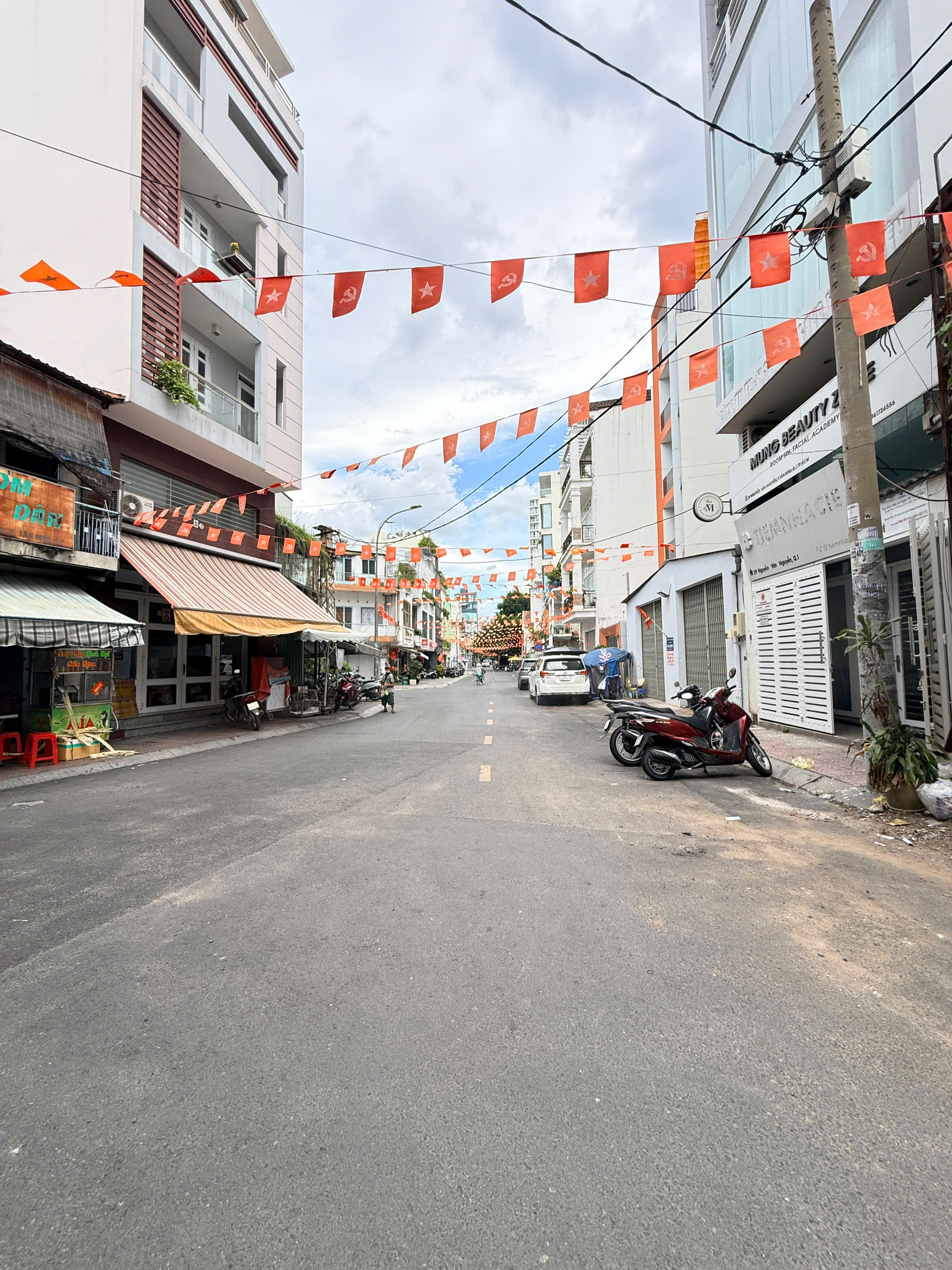 Cần bán Nhà mặt tiền Quận 1, Hồ Chí Minh, Diện tích 38m², Giá Thương lượng 3