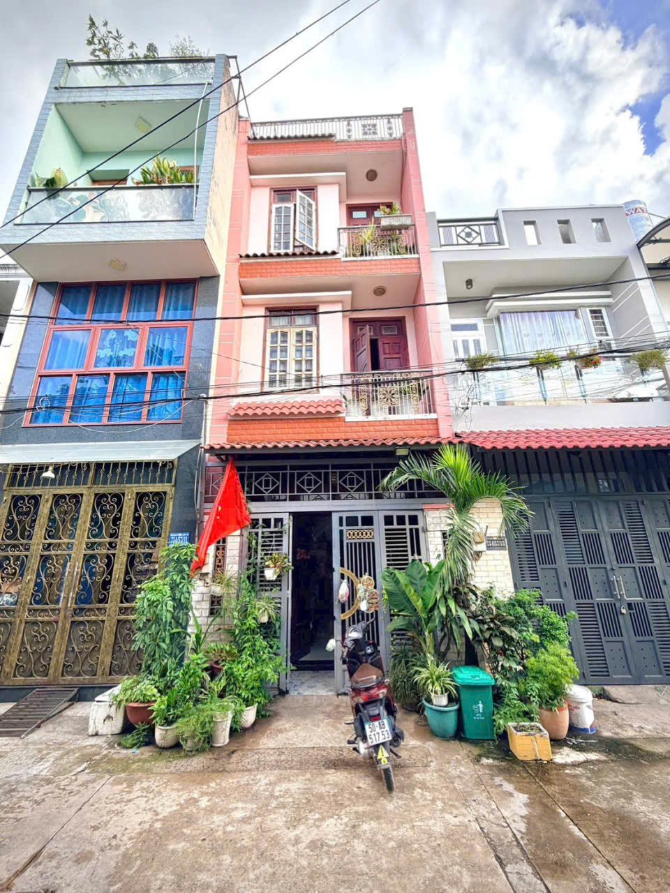 Bán nhà hẻm không lộ giới hiếm gặp Tân Kỳ Tân Quý ,Bình Hưng Hòa dt 44m2 ,2 lầu, 3pn,3wc giá 5,85ty 3