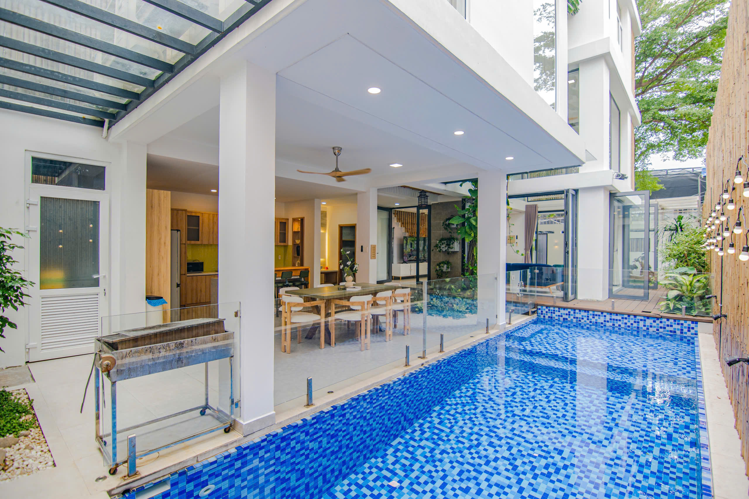 Cho thuê Biệt thự Phường Hiệp Bình Chánh, Thủ Đức, Diện tích 300m², Giá 95 Triệu/tháng 3