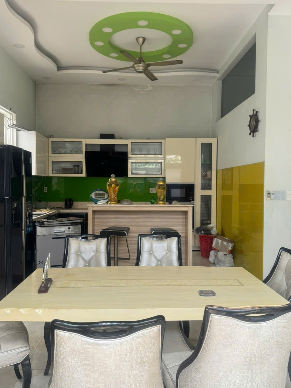 Cho thuê Biệt thự Quận 9, Hồ Chí Minh, Diện tích 180m², Giá 045 Triệu/tháng