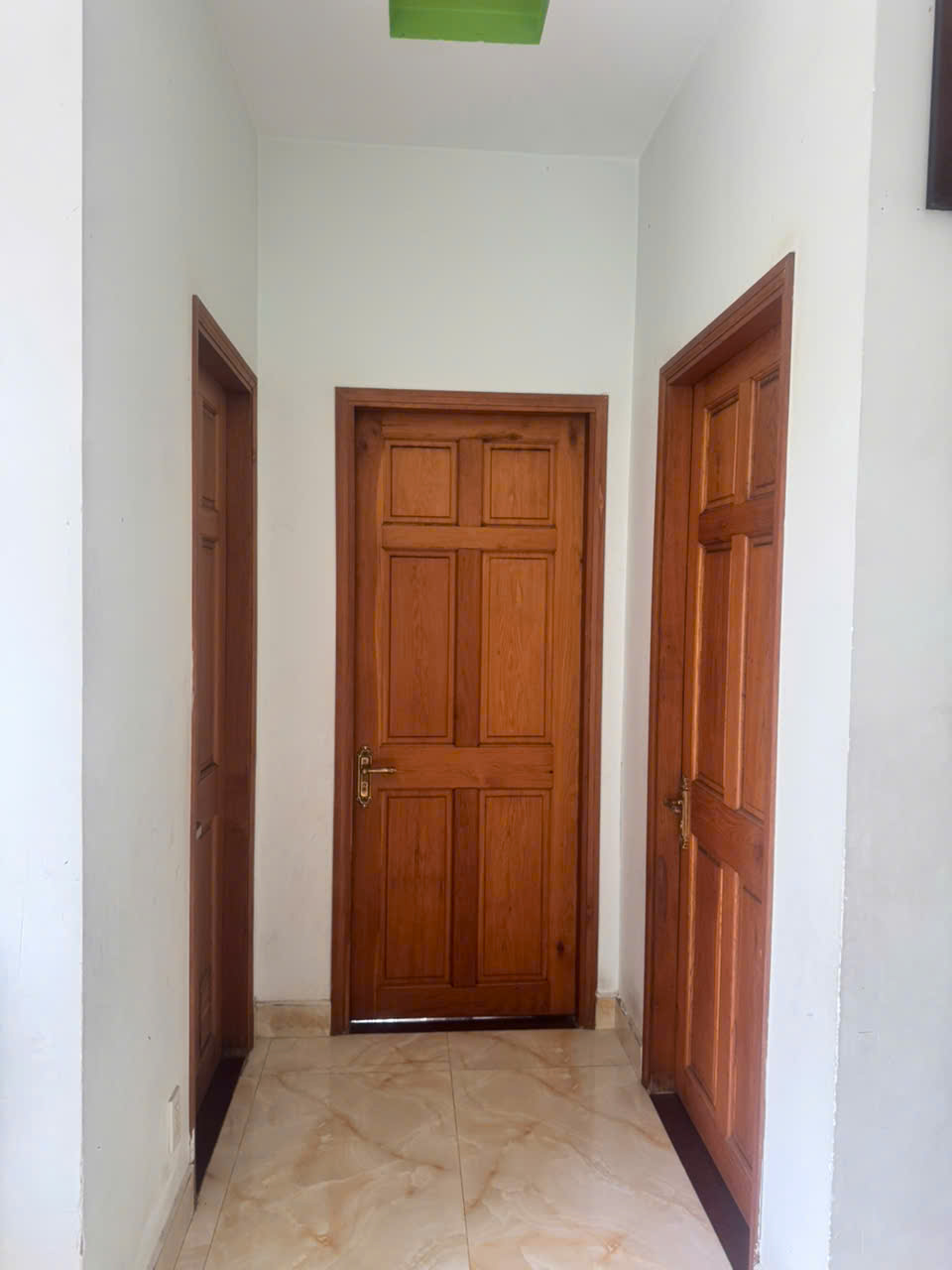 Cho thuê Biệt thự Quận 9, Hồ Chí Minh, Diện tích 180m², Giá 045 Triệu/tháng 7