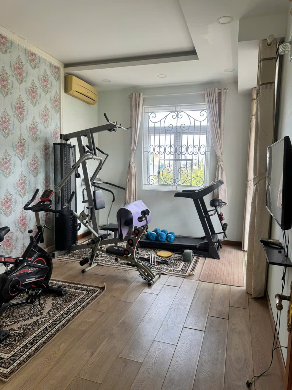 Cho thuê Biệt thự Quận 9, Hồ Chí Minh, Diện tích 180m², Giá 045 Triệu/tháng 20