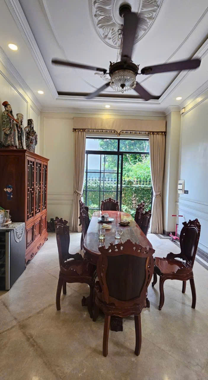 Cần bán Biệt thự Phường Phú Mỹ, Quận 7, Diện tích 275m², Giá 115 Tỷ 13
