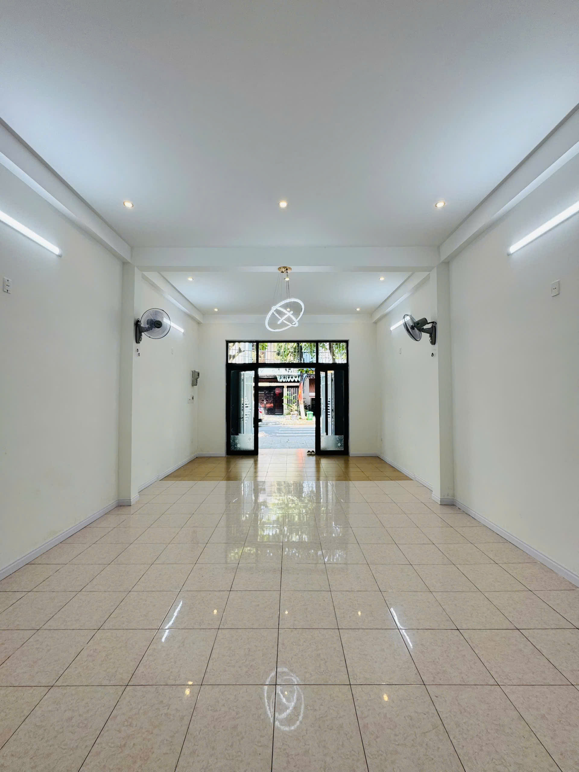 NHÀ ĐẸP 3 TẦNG - LÝ ĐẠO THÀNH – SƠN TRÀ, 100M2 -11,X TỶ 4