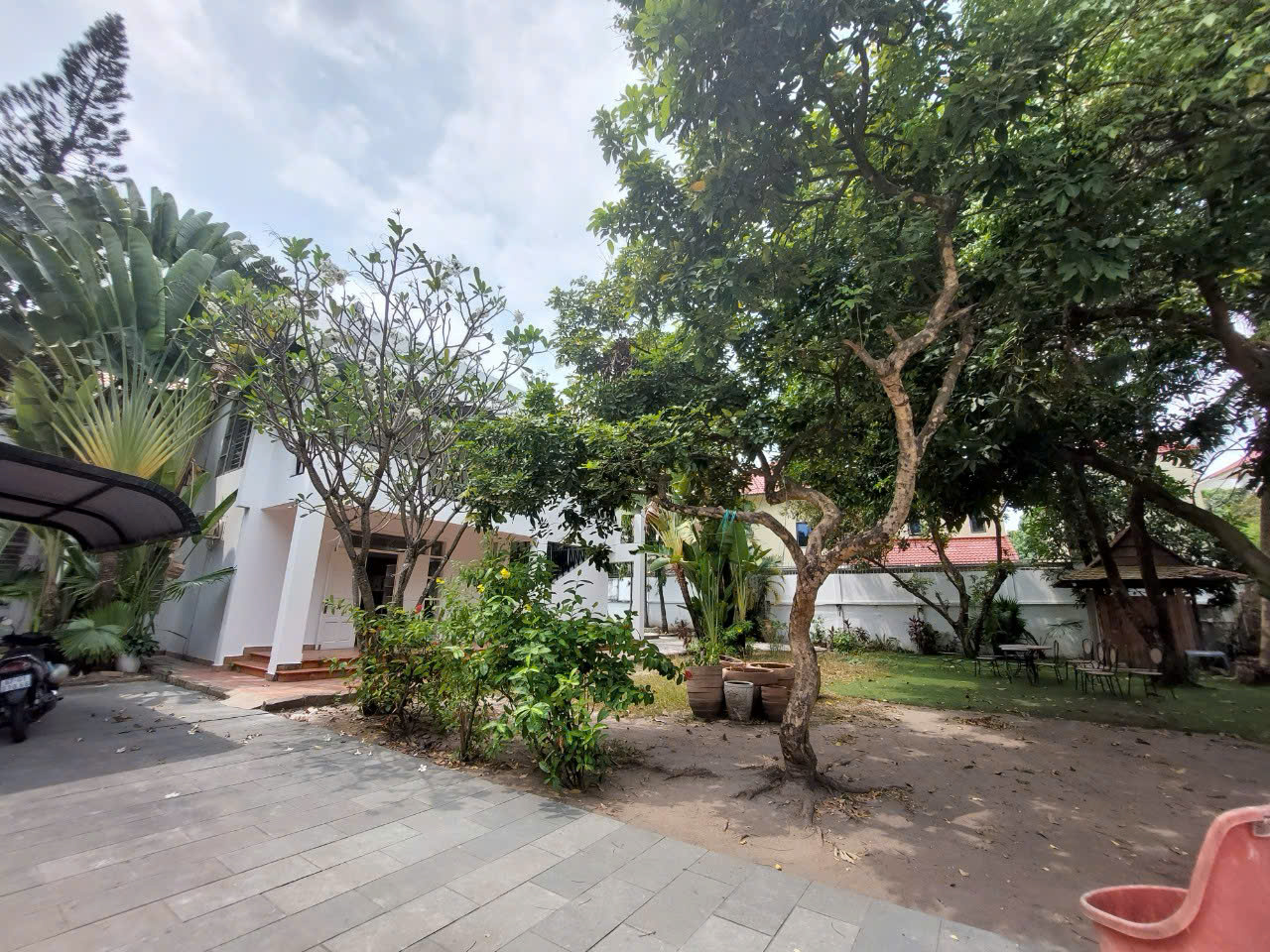 Cần bán Biệt thự Phường Bình An, Quận 2, Diện tích 819m², Giá 0200 Tỷ 3
