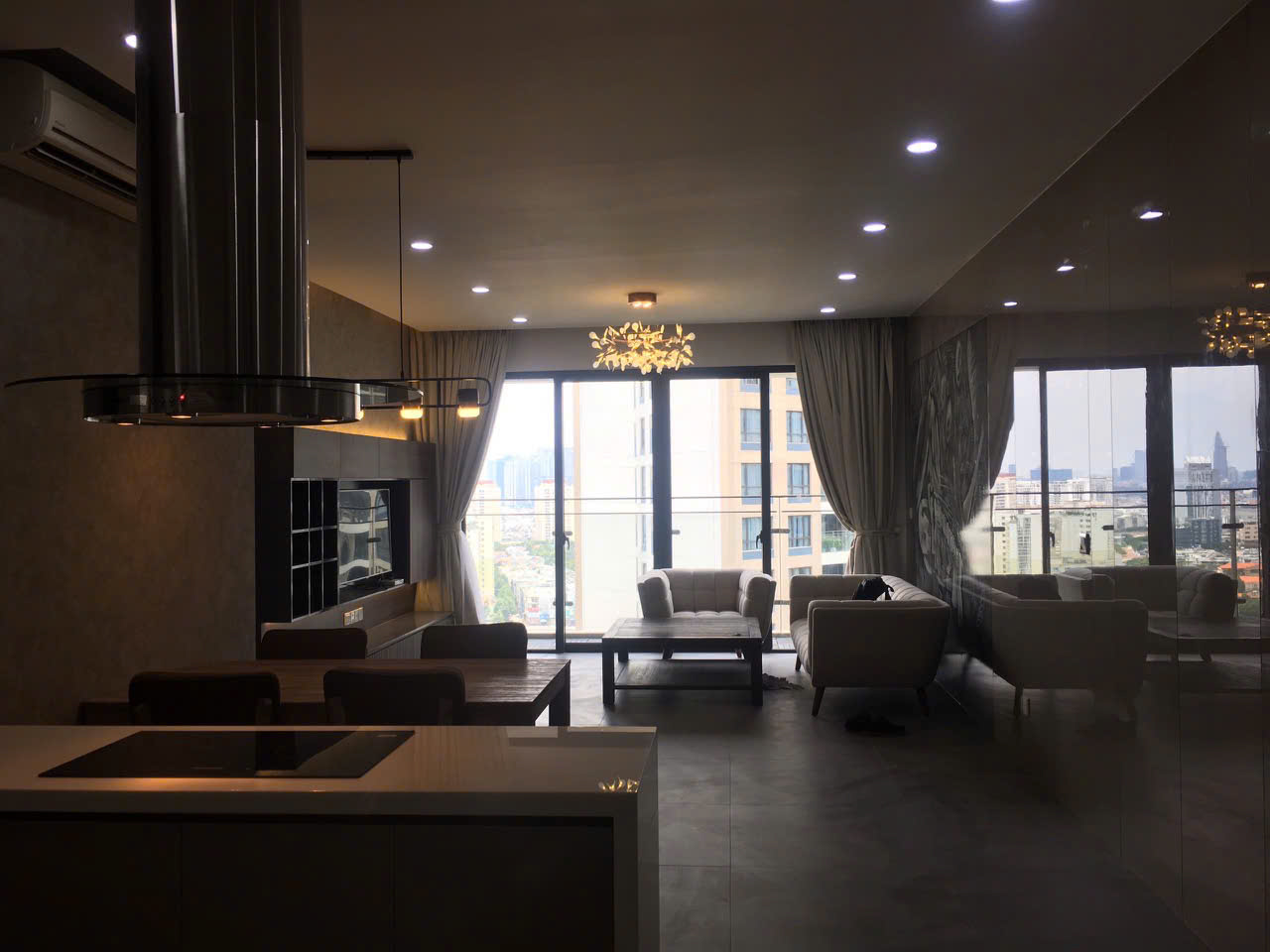 Cho thuê Căn hộ chung cư Quận 2, Hồ Chí Minh, Diện tích 130m², Giá Thương lượng 13