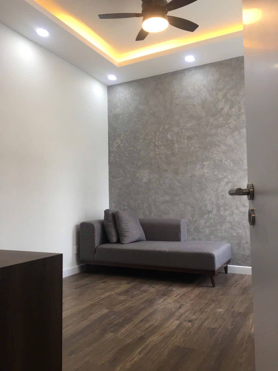 Cho thuê Căn hộ chung cư Quận 2, Hồ Chí Minh, Diện tích 130m², Giá Thương lượng 12