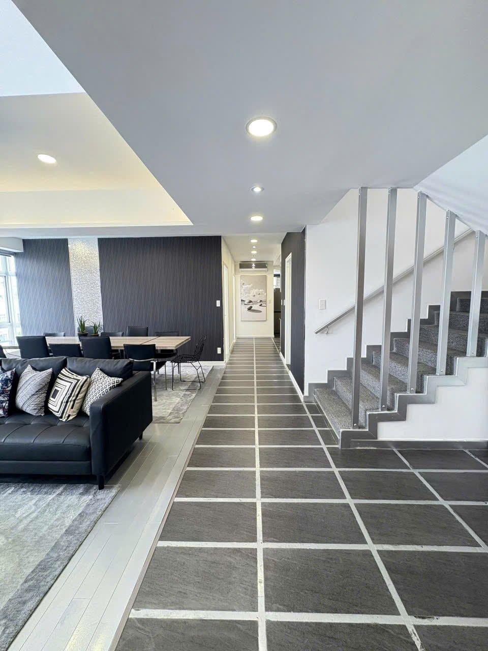 Cho thuê Biệt thự Quận 7, Hồ Chí Minh, Diện tích 300m², Giá Thương lượng 6