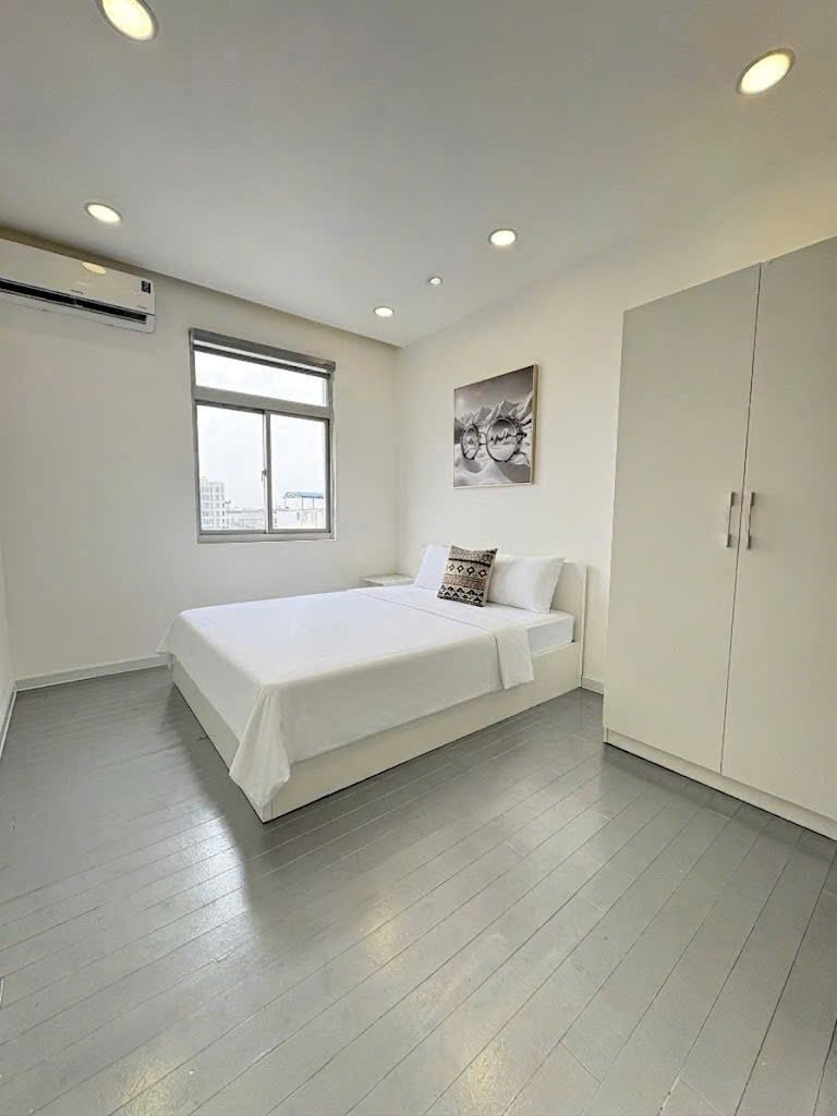 Cho thuê Biệt thự Quận 7, Hồ Chí Minh, Diện tích 300m², Giá Thương lượng 7