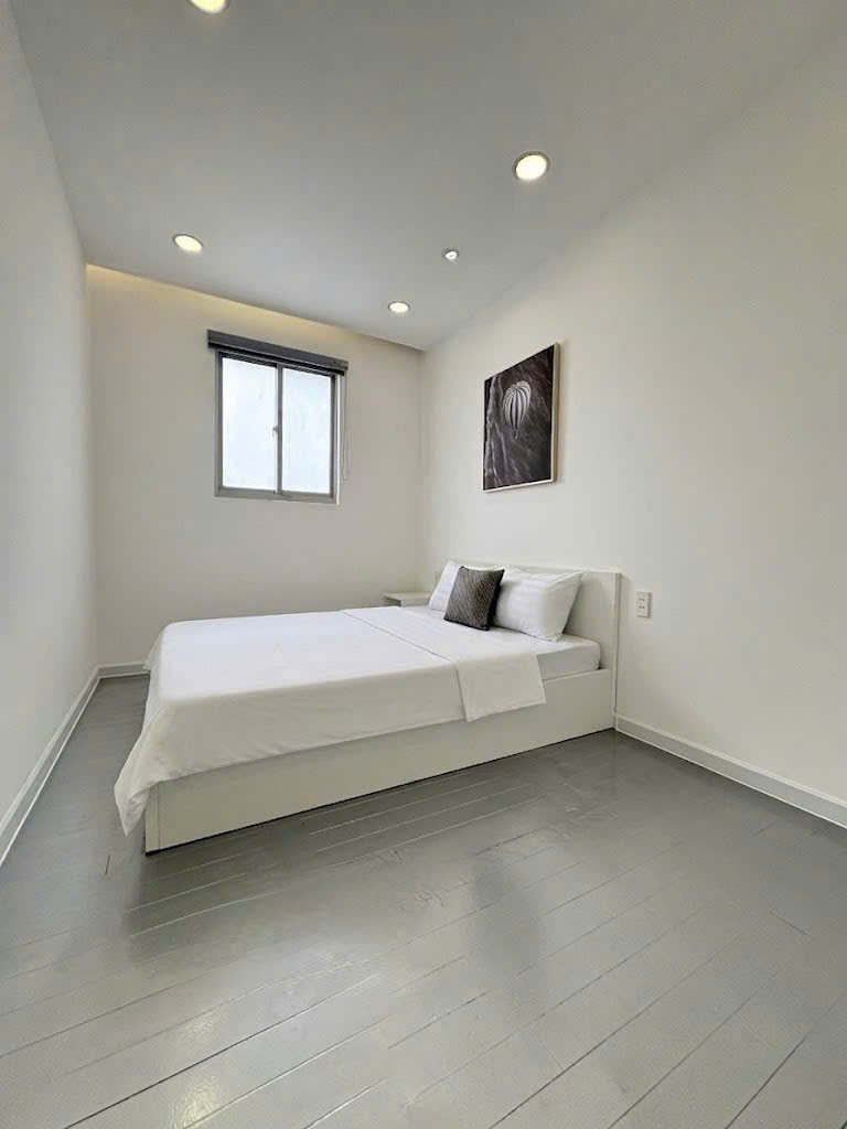 Cho thuê Biệt thự Quận 7, Hồ Chí Minh, Diện tích 300m², Giá Thương lượng 8