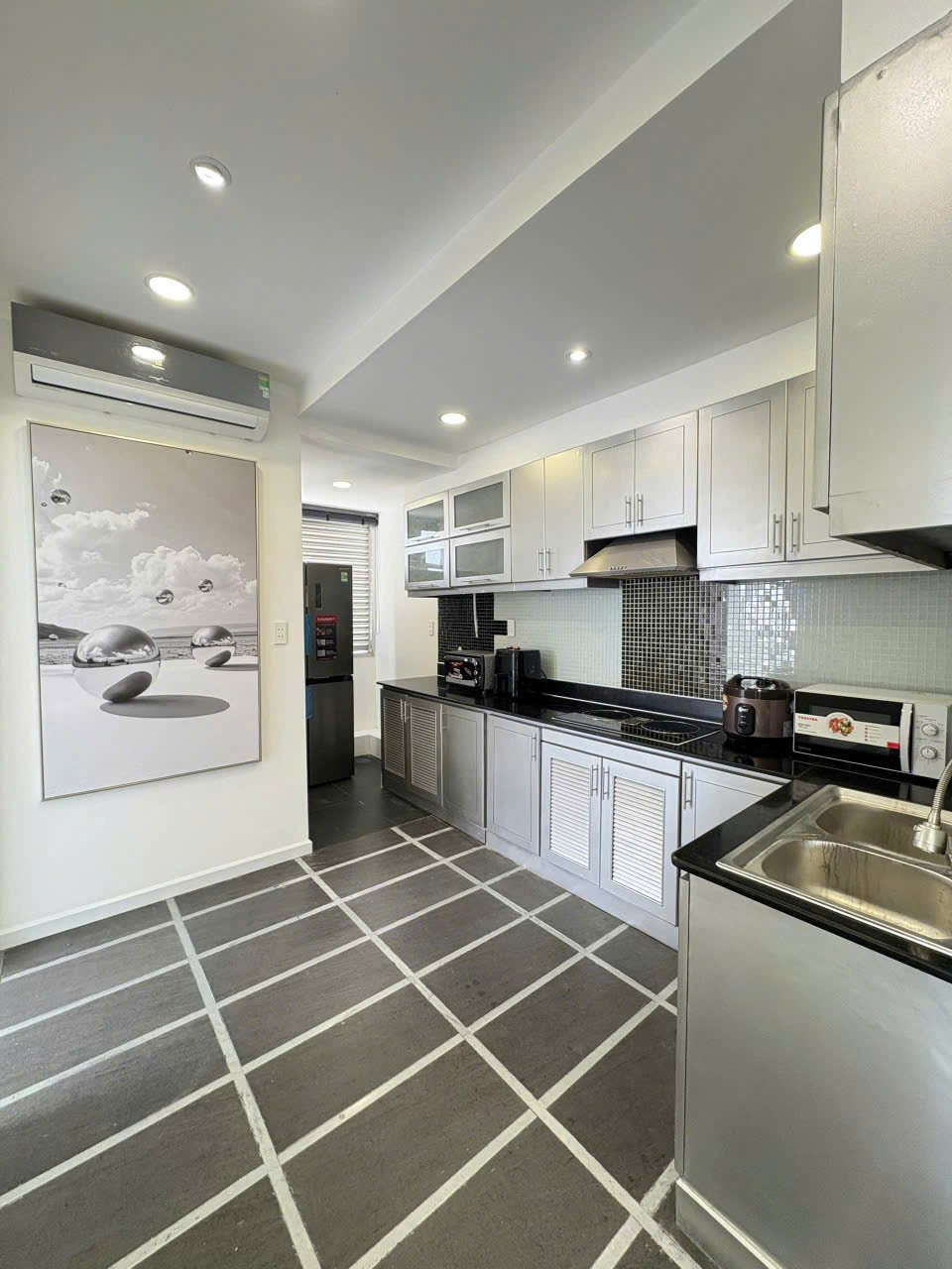 Cho thuê Biệt thự Quận 7, Hồ Chí Minh, Diện tích 300m², Giá Thương lượng 4