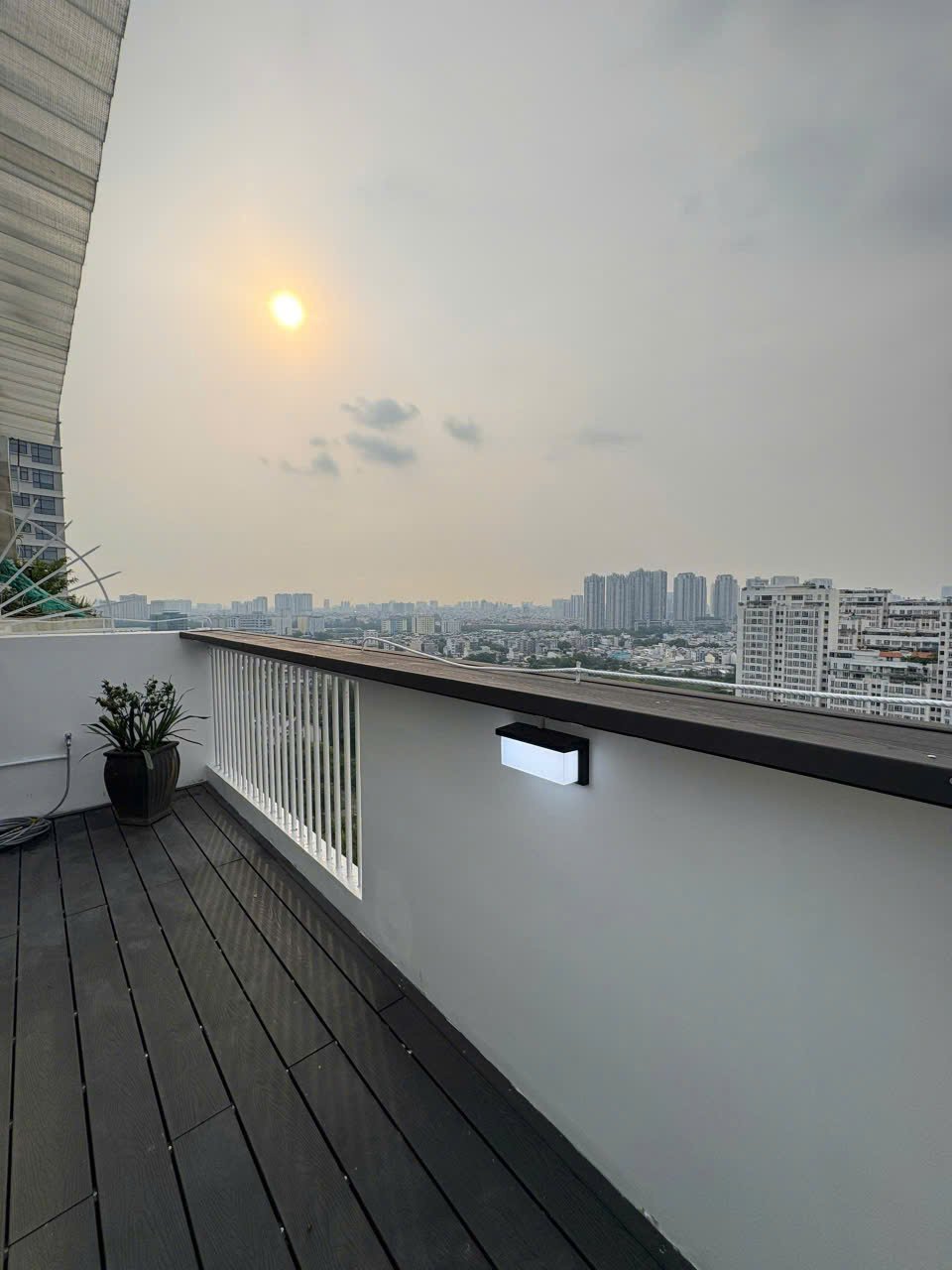 Cho thuê Biệt thự Quận 7, Hồ Chí Minh, Diện tích 300m², Giá Thương lượng 29