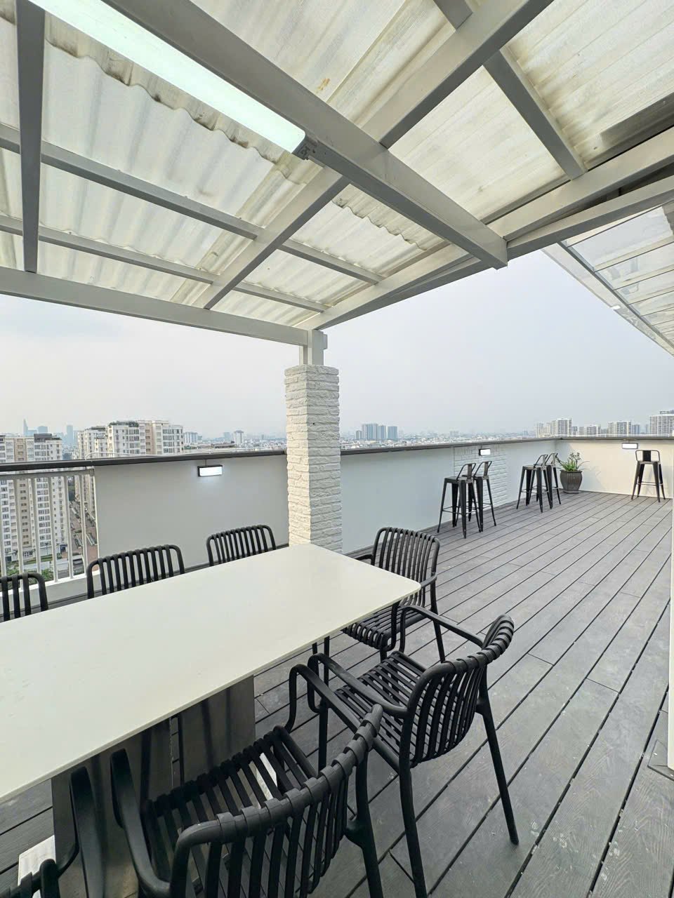 Cho thuê Biệt thự Quận 7, Hồ Chí Minh, Diện tích 300m², Giá Thương lượng 30