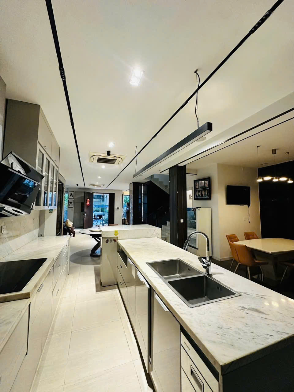 Cho thuê Biệt thự Quận 7, Hồ Chí Minh, Diện tích 180m², Giá 80 Triệu/tháng 5