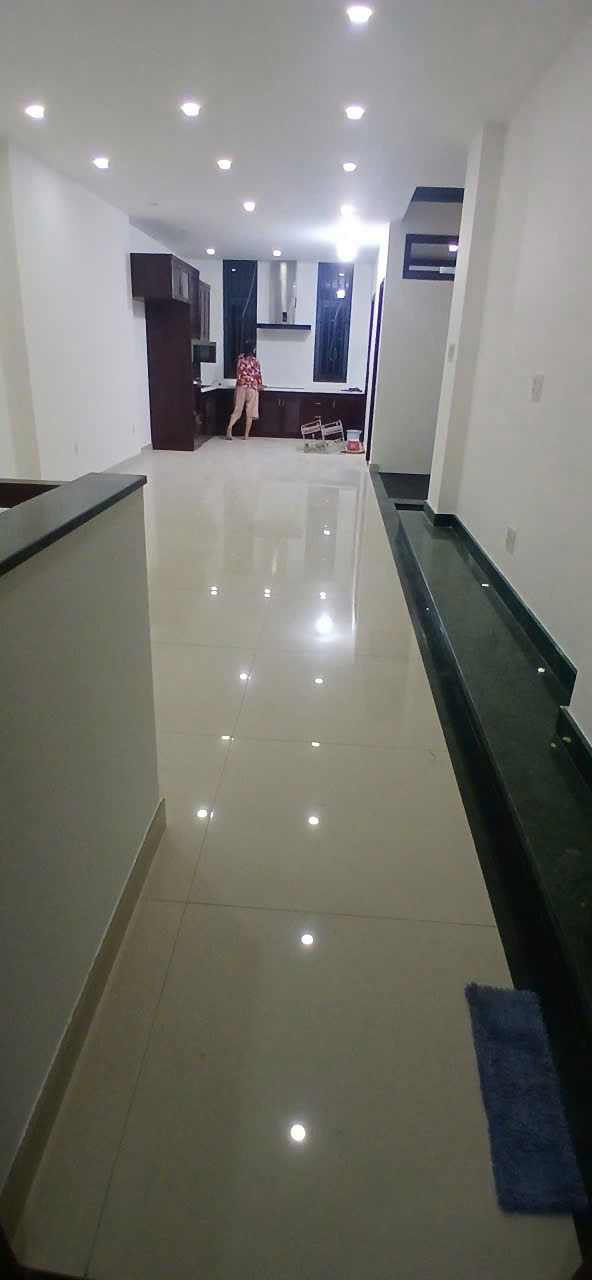 Cho thuê Nhà mặt tiền Phường Phước Long B, Quận 9, Diện tích 125m², Giá 45 Triệu/tháng 9
