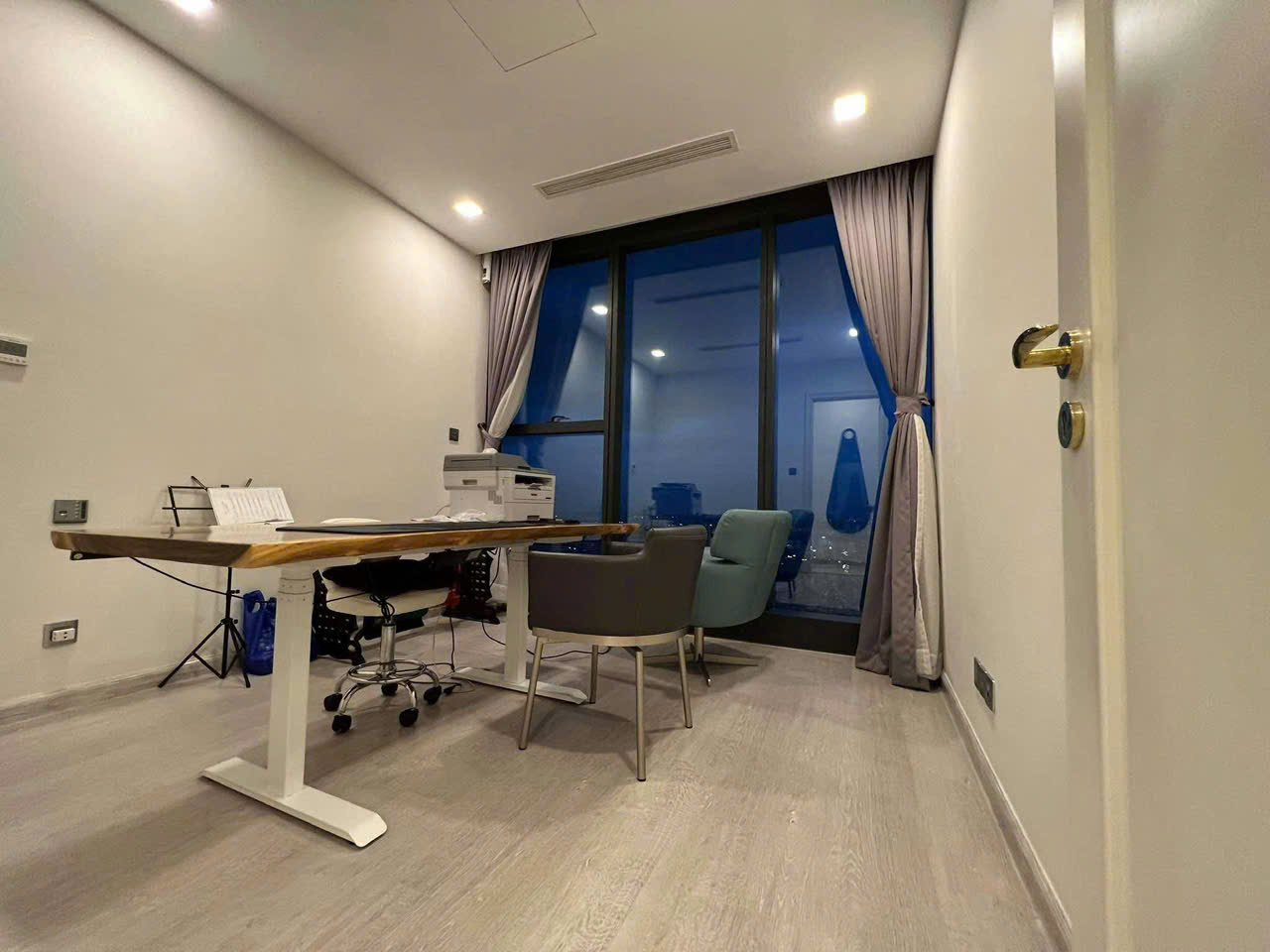 Cần bán Căn hộ chung cư Quận 1, Hồ Chí Minh, Diện tích 80m², Giá 22 Tỷ 3
