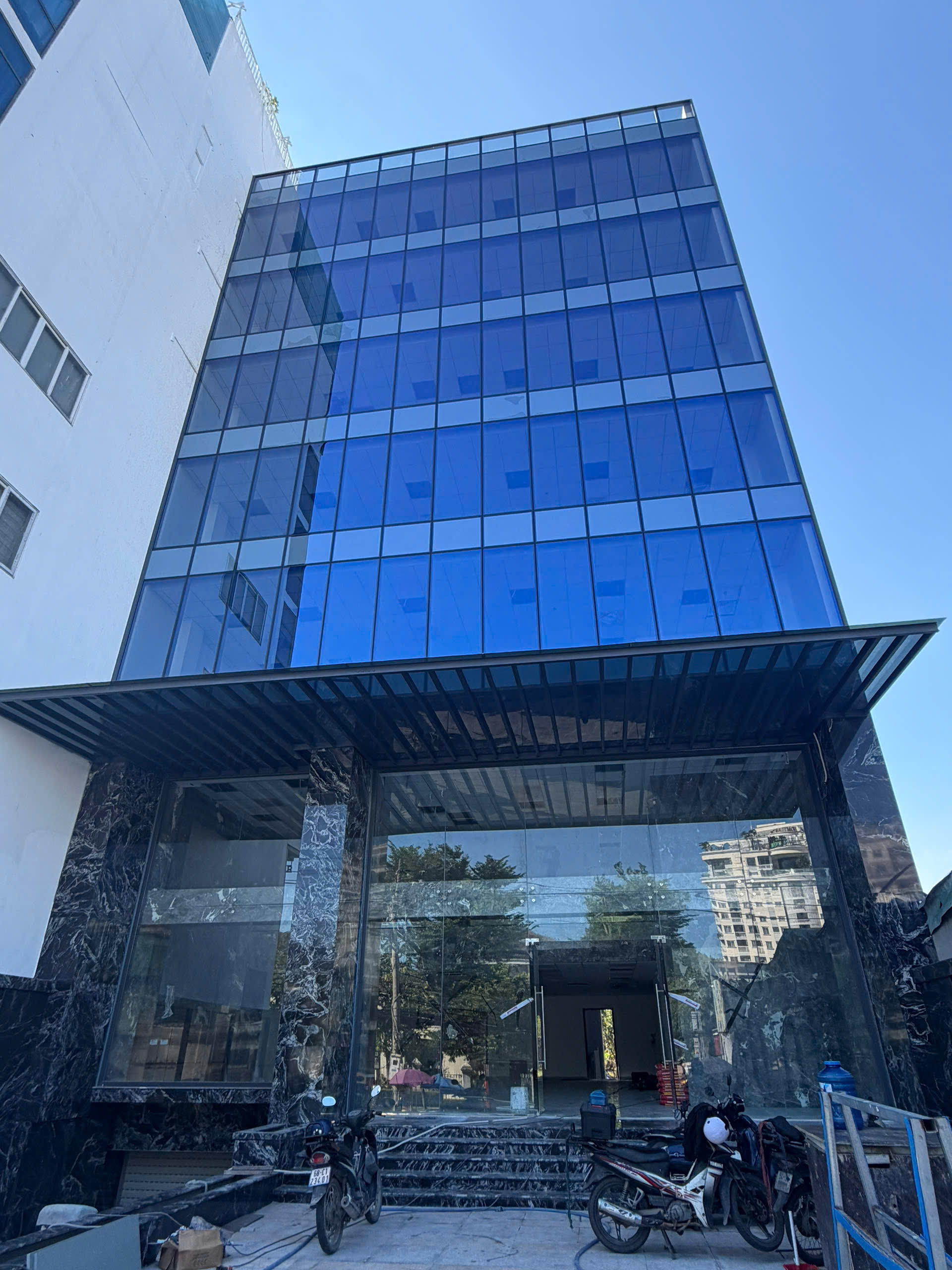 Cần bán Văn phòng Quận 2, Hồ Chí Minh, Diện tích 560m², Giá Thương lượng 3