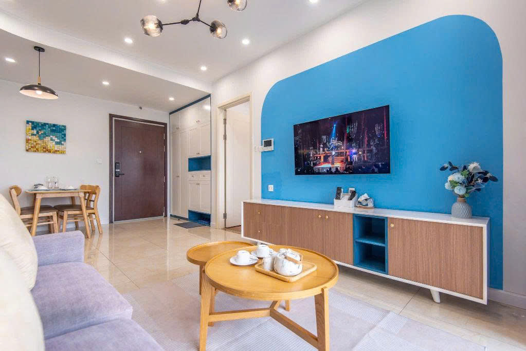 Bán gấp căn 2 ngủ dt 73m2 tòa C3 Vinhomes D'capitale, giá 9 tỷ